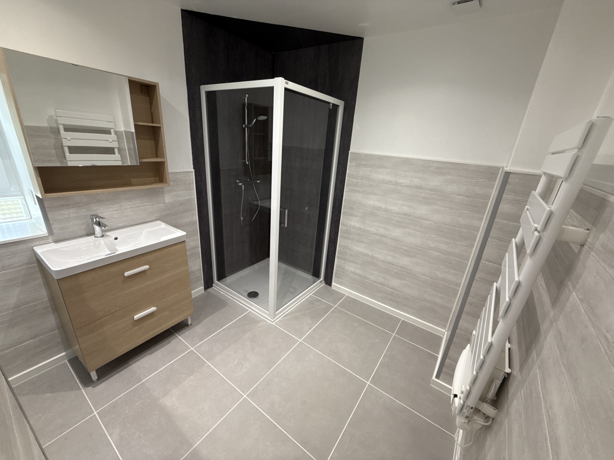 Maison 5 pièces de 115 m2 avec 2 appartements de 75 et 40 m2 — photo 4