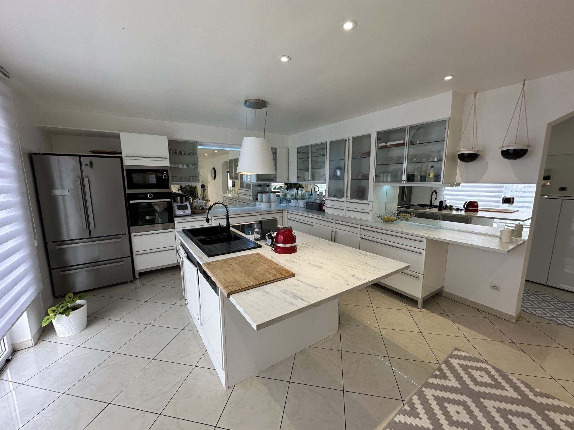 Maison avec 3 appartements 12 pièces de 350 m2 — photo 2
