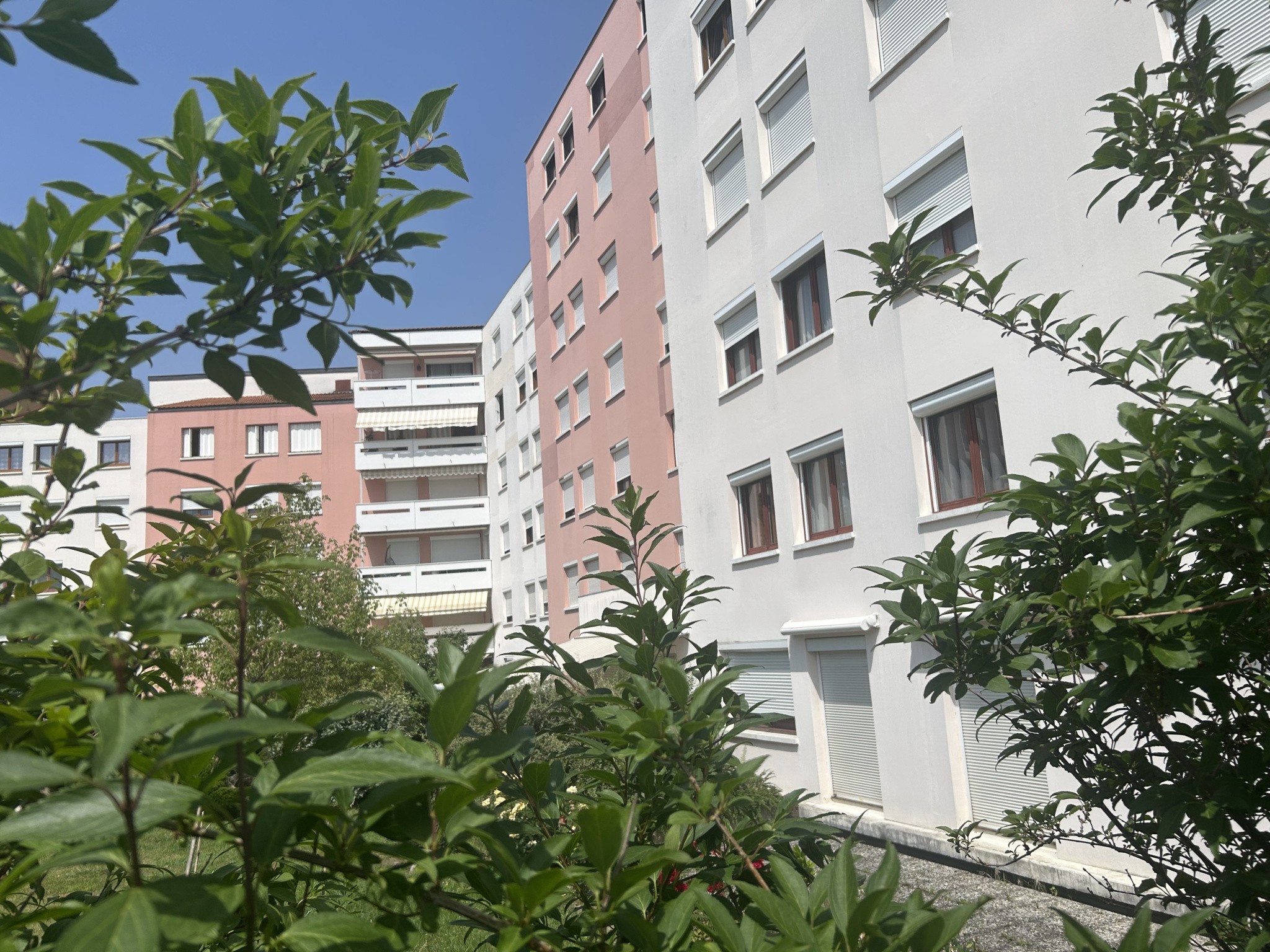 Appartement T4 en Hyper Centre de Roanne — photo 8