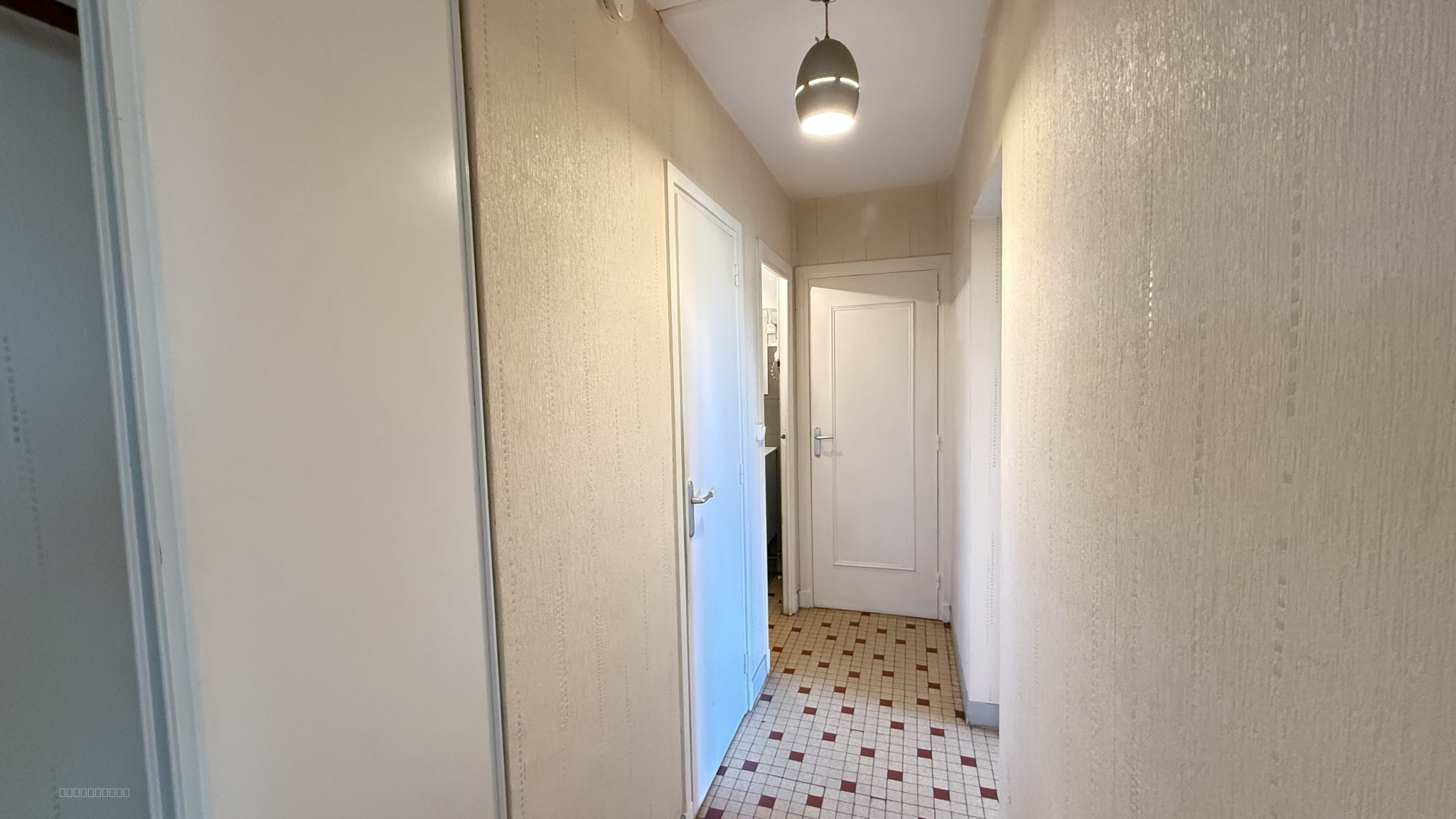 appartement T2 Roanne — photo 6