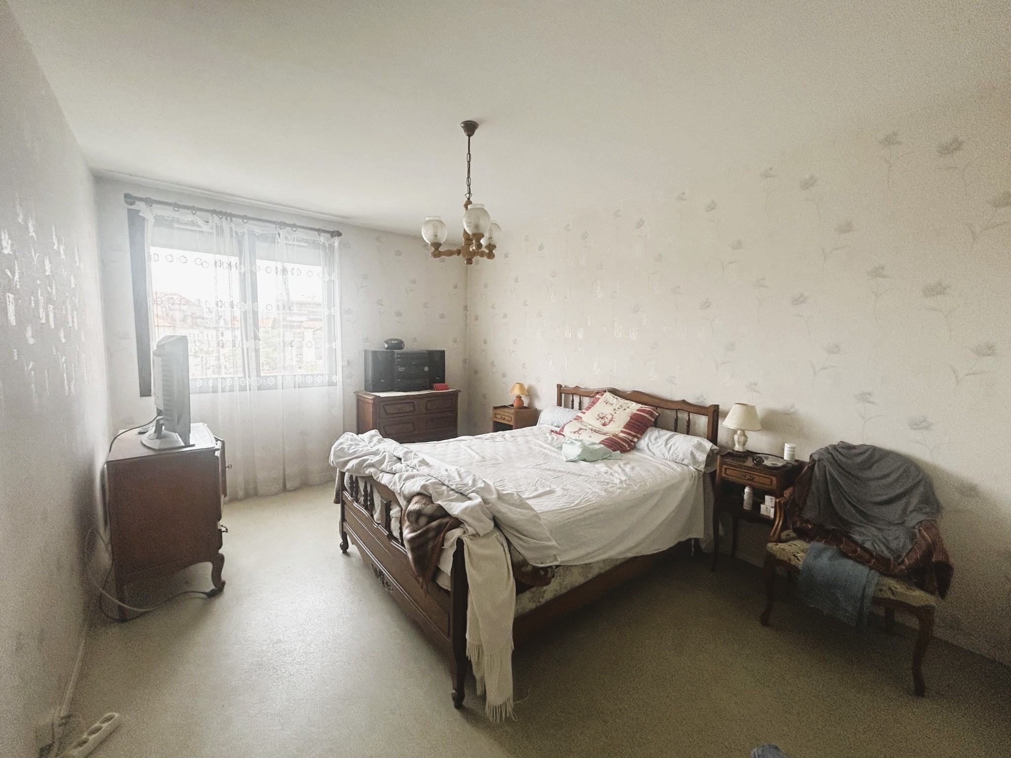Appartement T4 en Hyper Centre de Roanne — photo 10