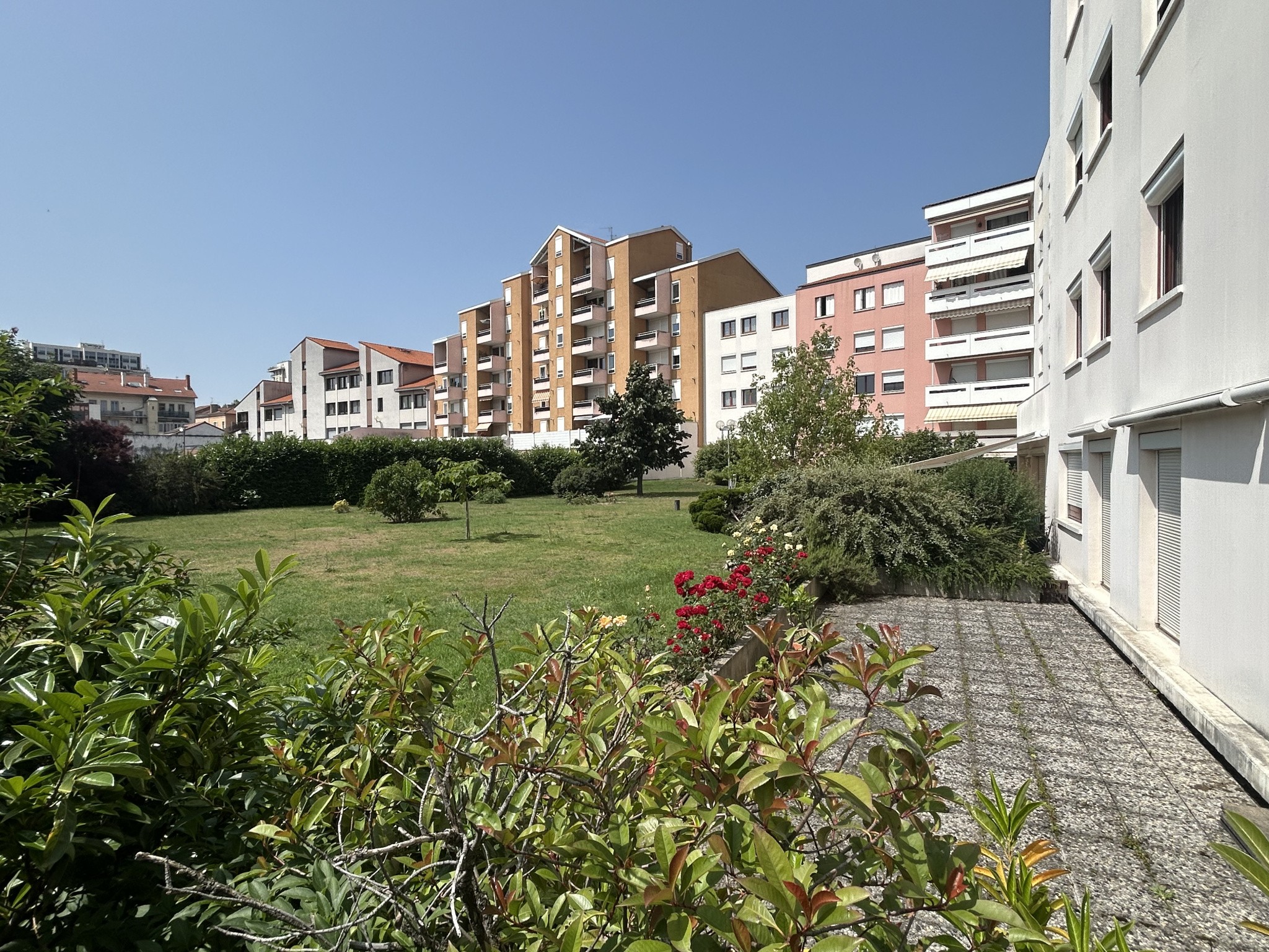 Appartement T4 en Hyper Centre de Roanne — photo 7
