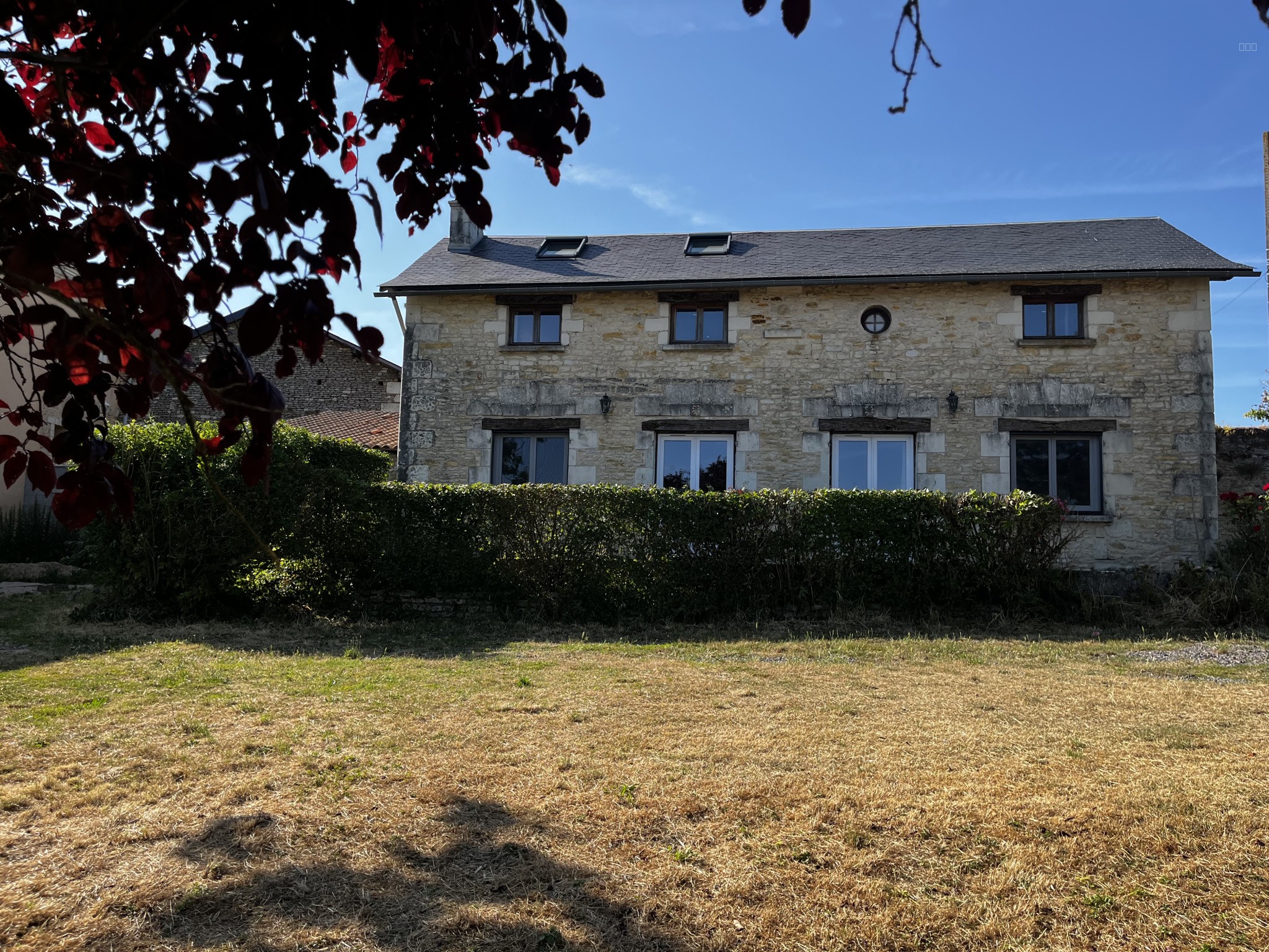 Longère rénovée avec vue imprenable — photo 11