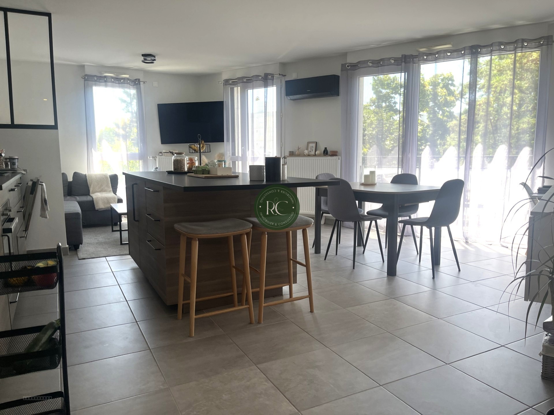 IMMEUBLE NEUF — photo 2