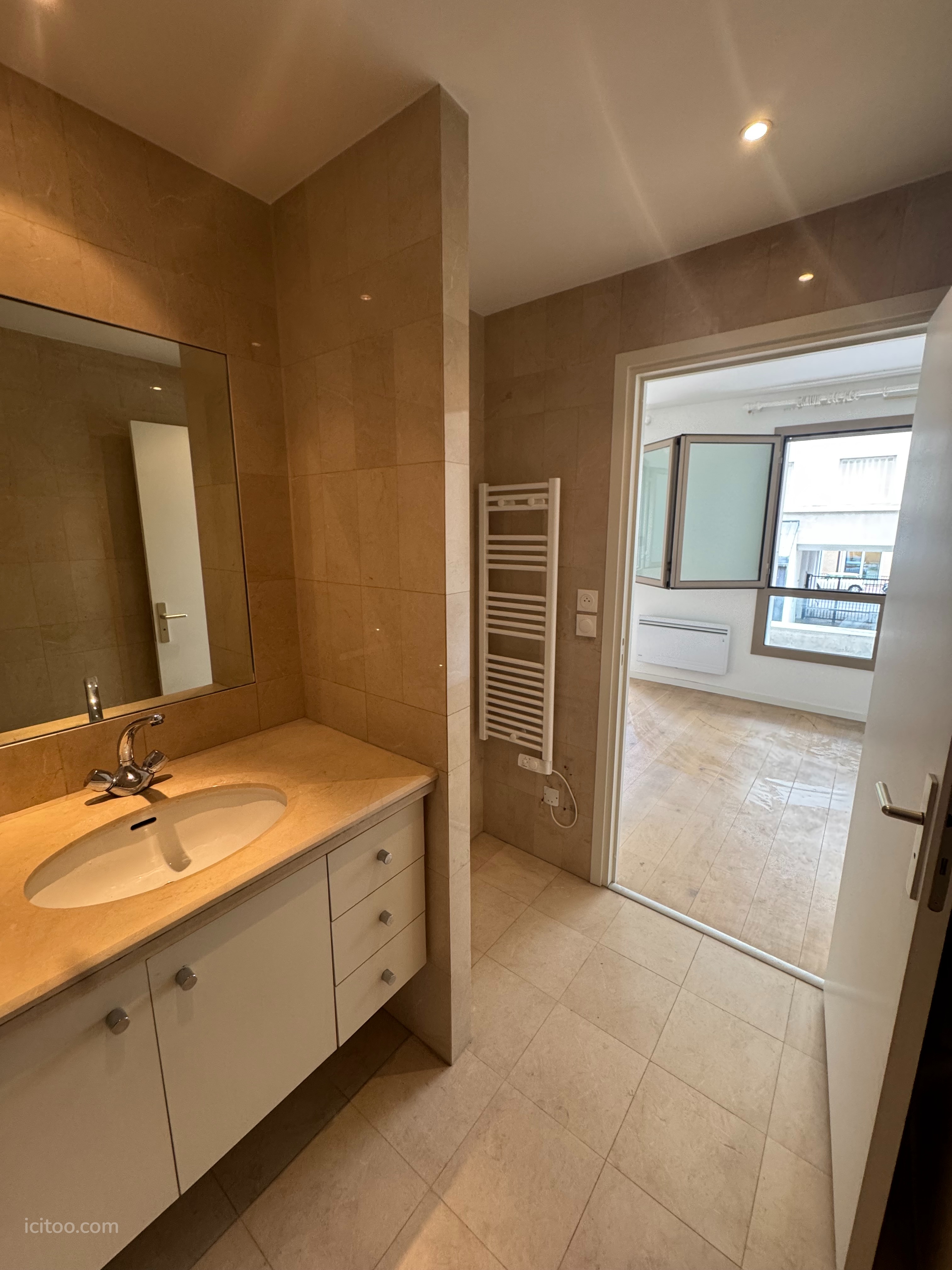 Grand Studio 34 m² – Standing – Parking – Cave – Parc de la Planchette — photo 6