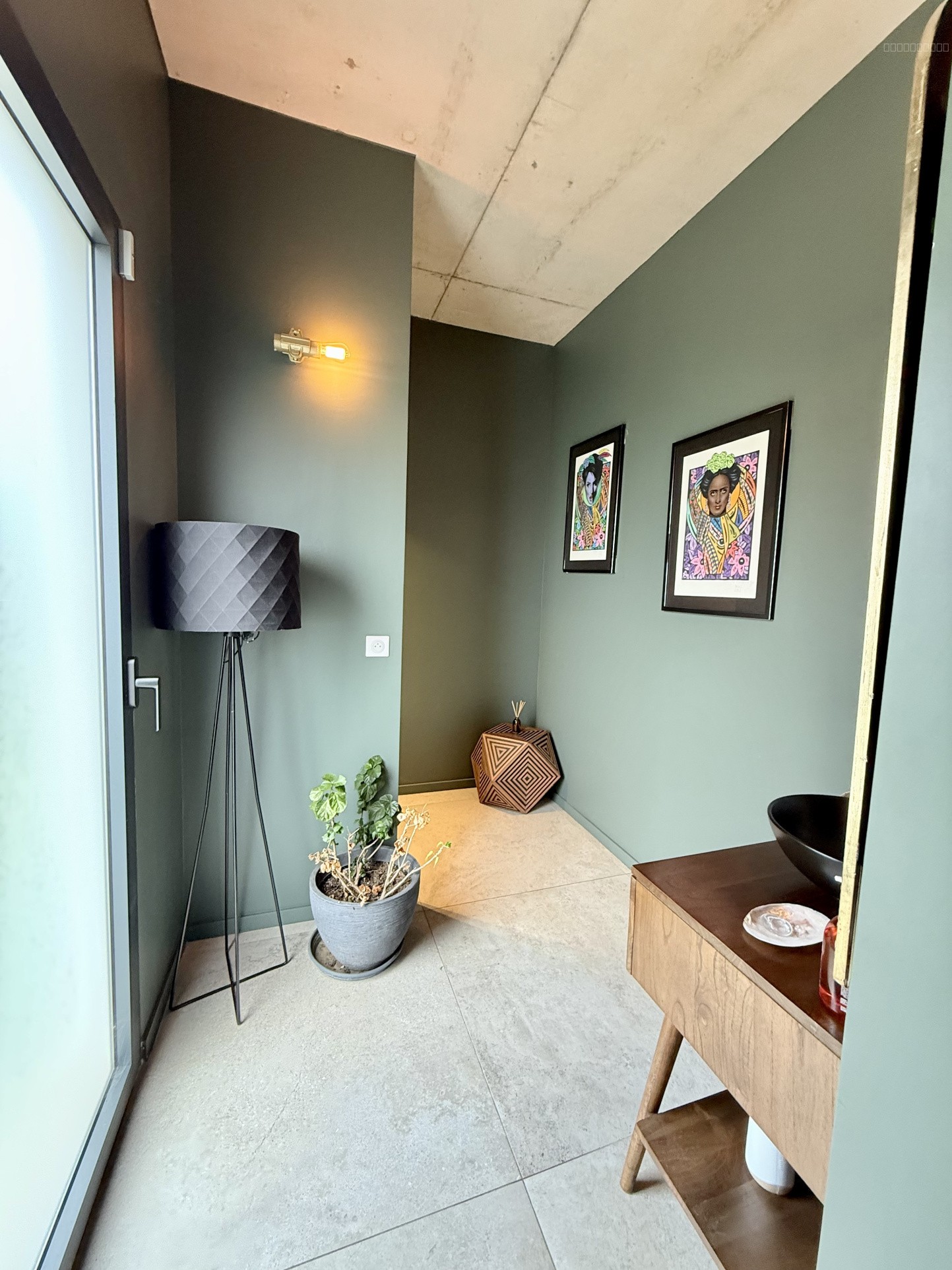 Maison contemporaine avec piscine — photo 3