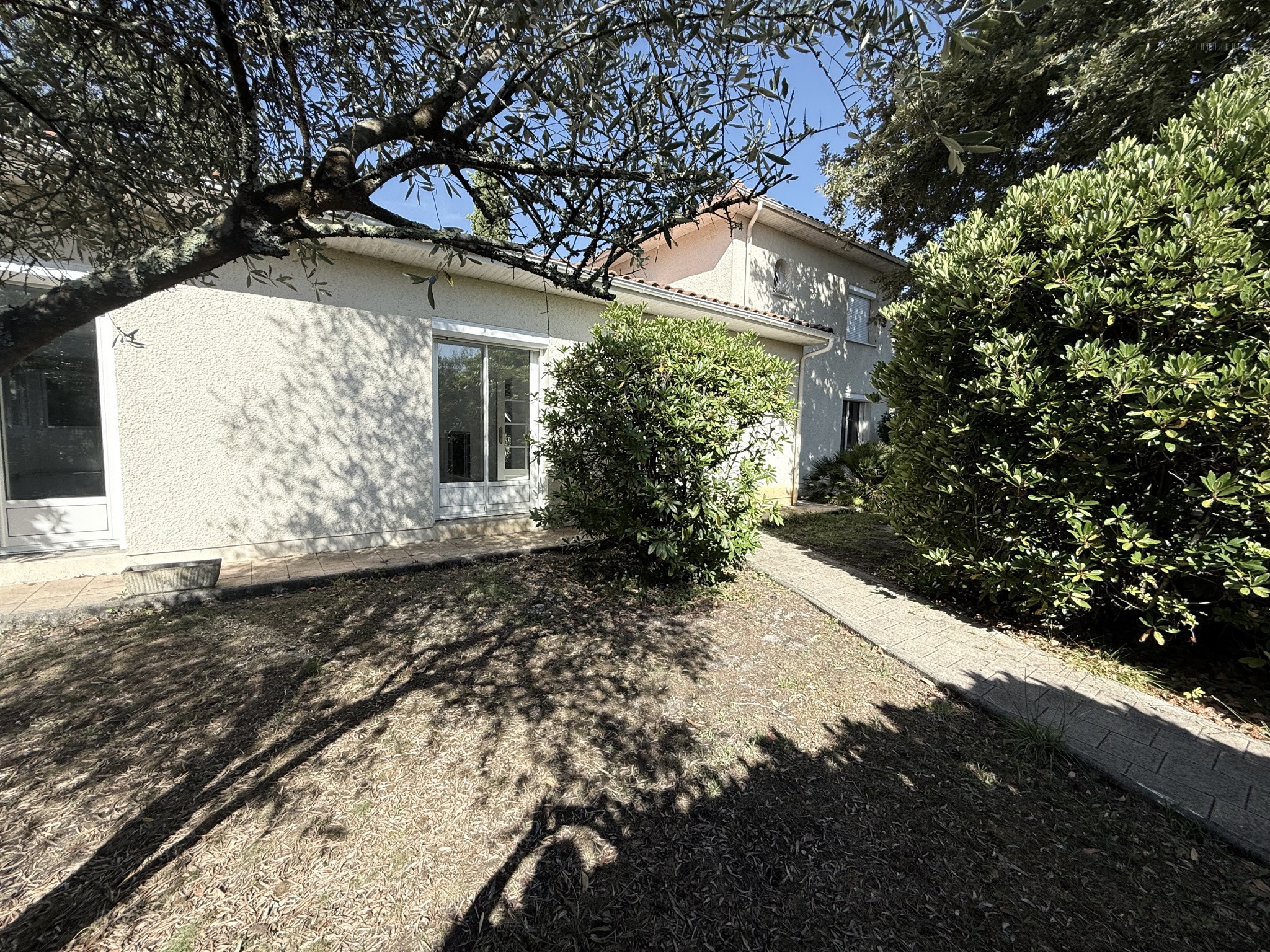 Saint-Aubin-de-Médoc - Villa d'architecte T6 avec studio indépendant — photo 5
