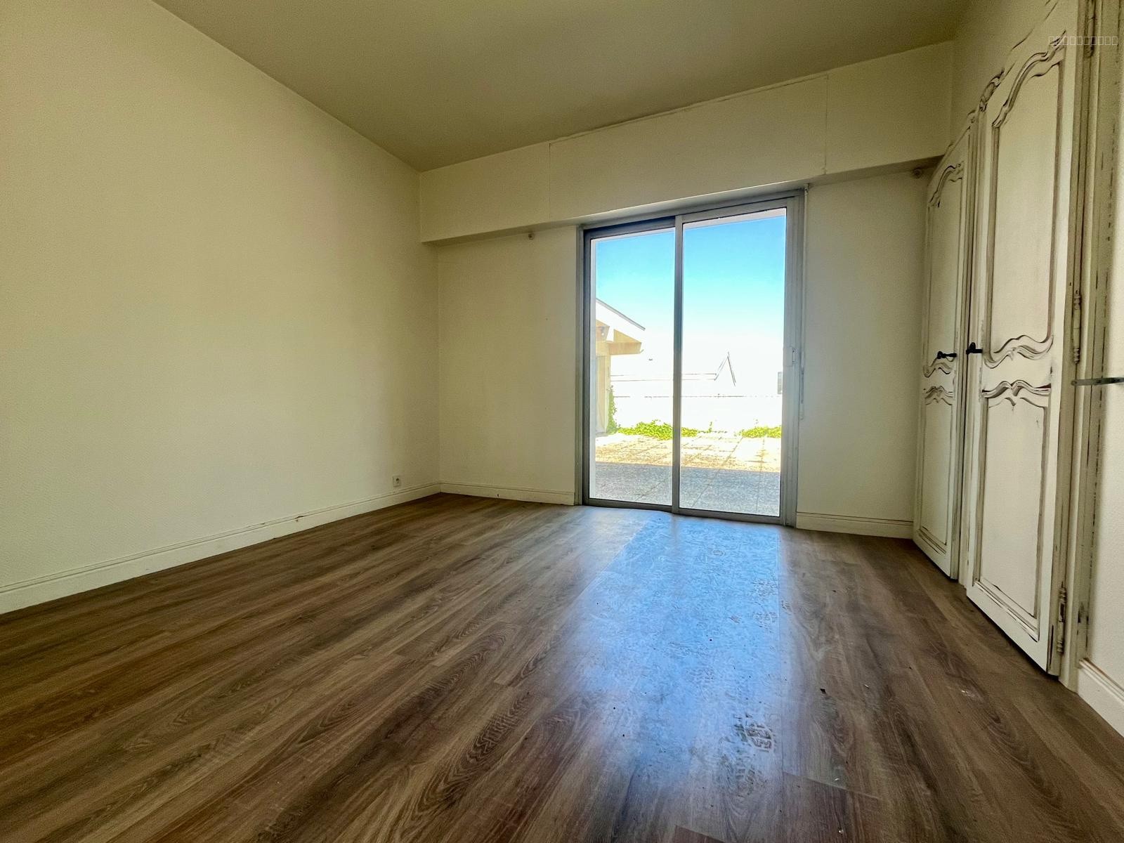 Floirac   Grand T3 de 111 m2 avec terrasse de 87 m2 — photo 7