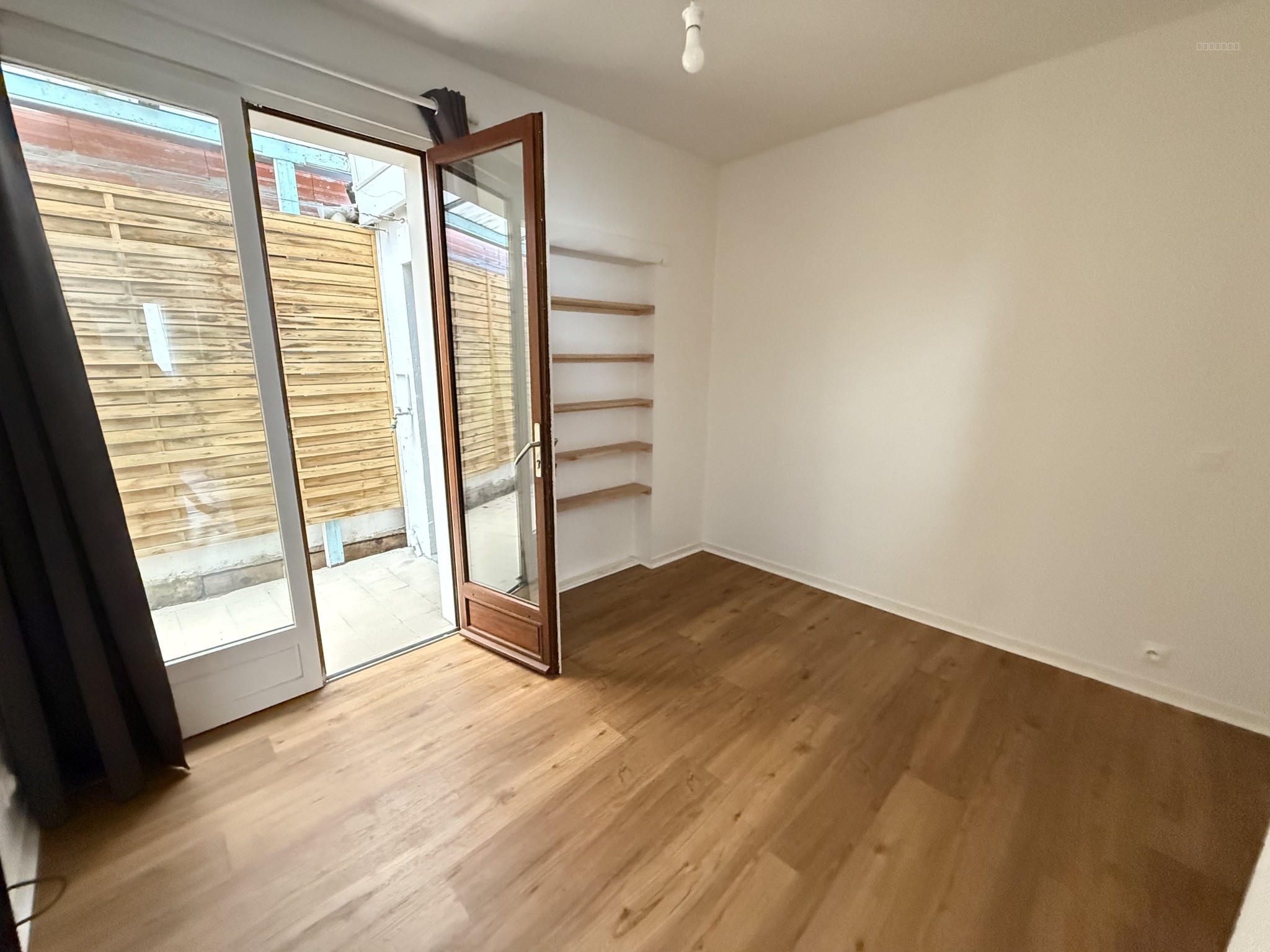 LE BOUSCAT - Maison T3 de plain-pied avec jardin — photo 5