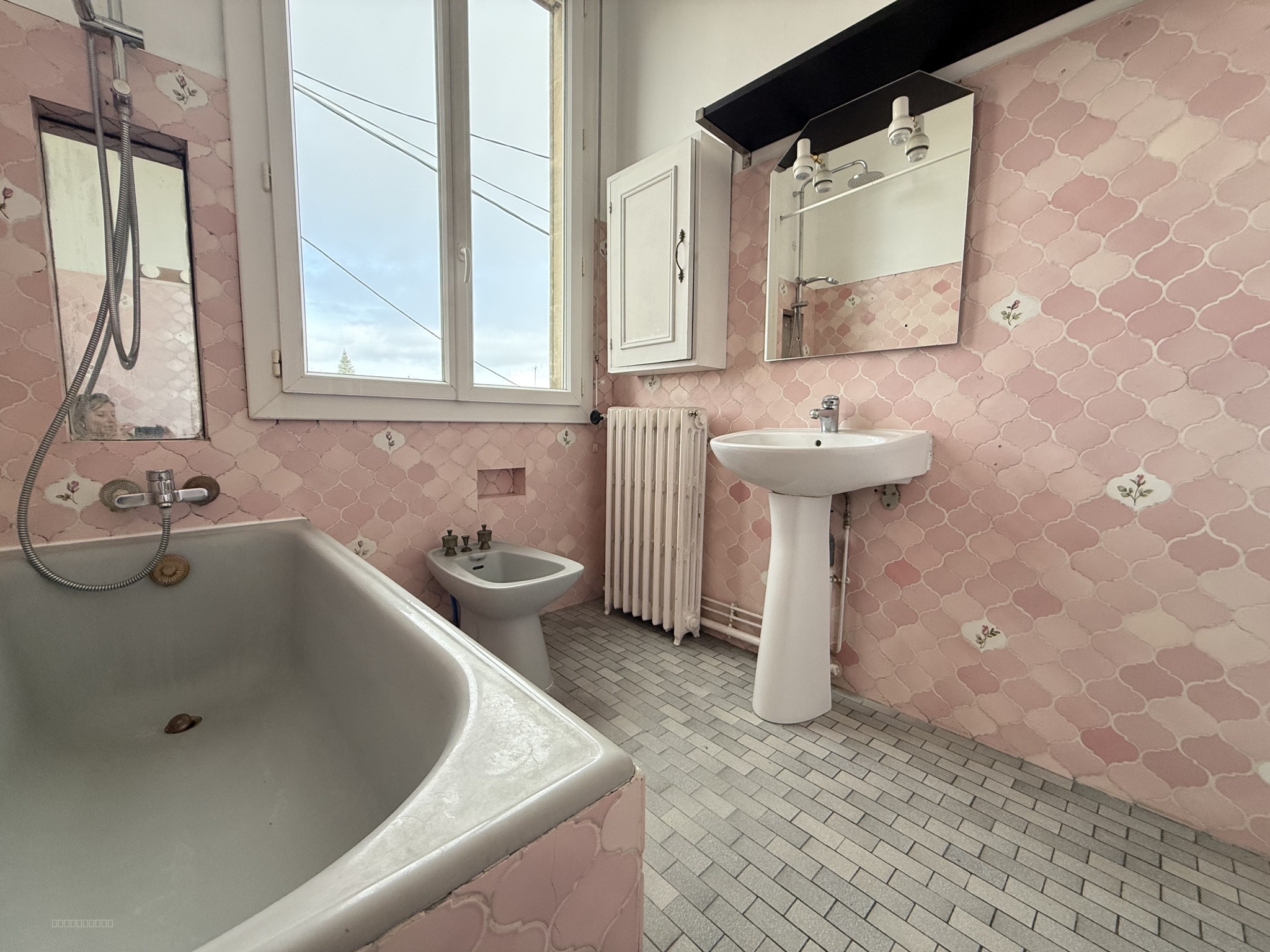 LE BOUSCAT / BARRIERE DU MEDOC - Maison en pierre T4 Bis avec jardin + garage — photo 10