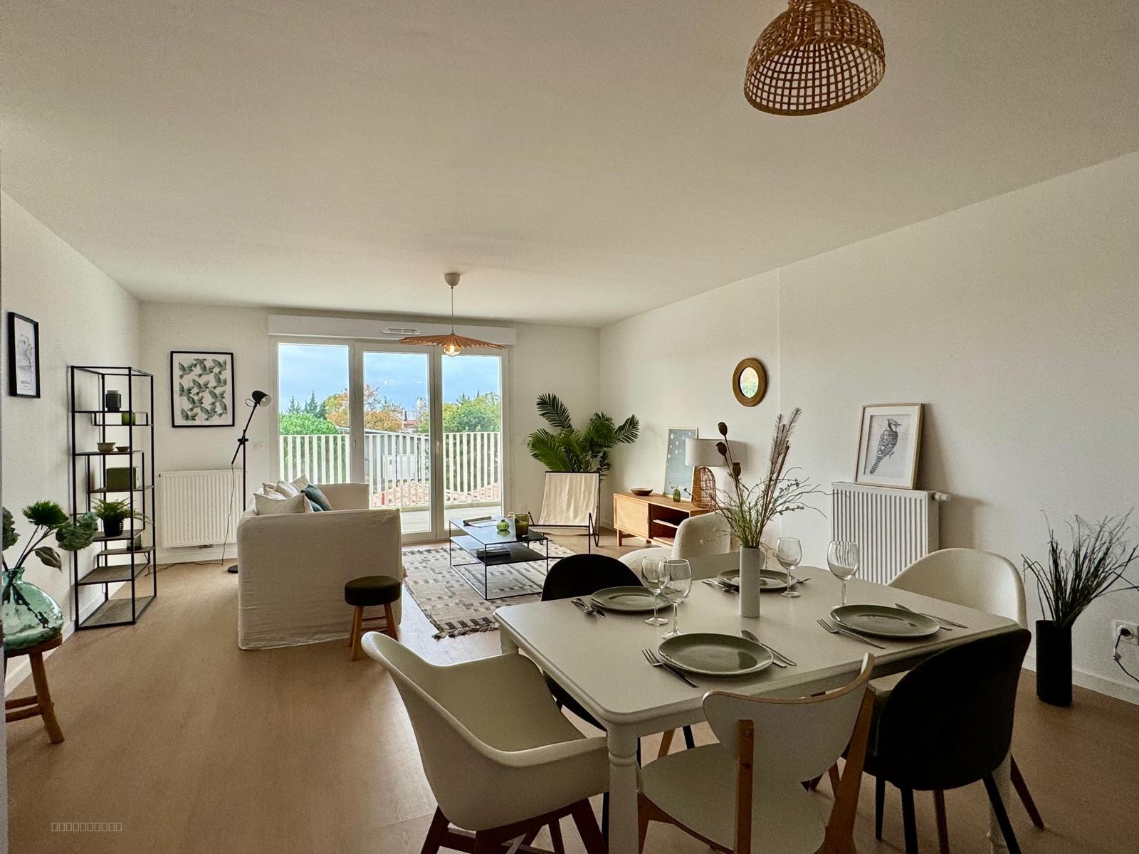 BOUSCAT - Appartement T5 avec magnifique terrasse — photo 2