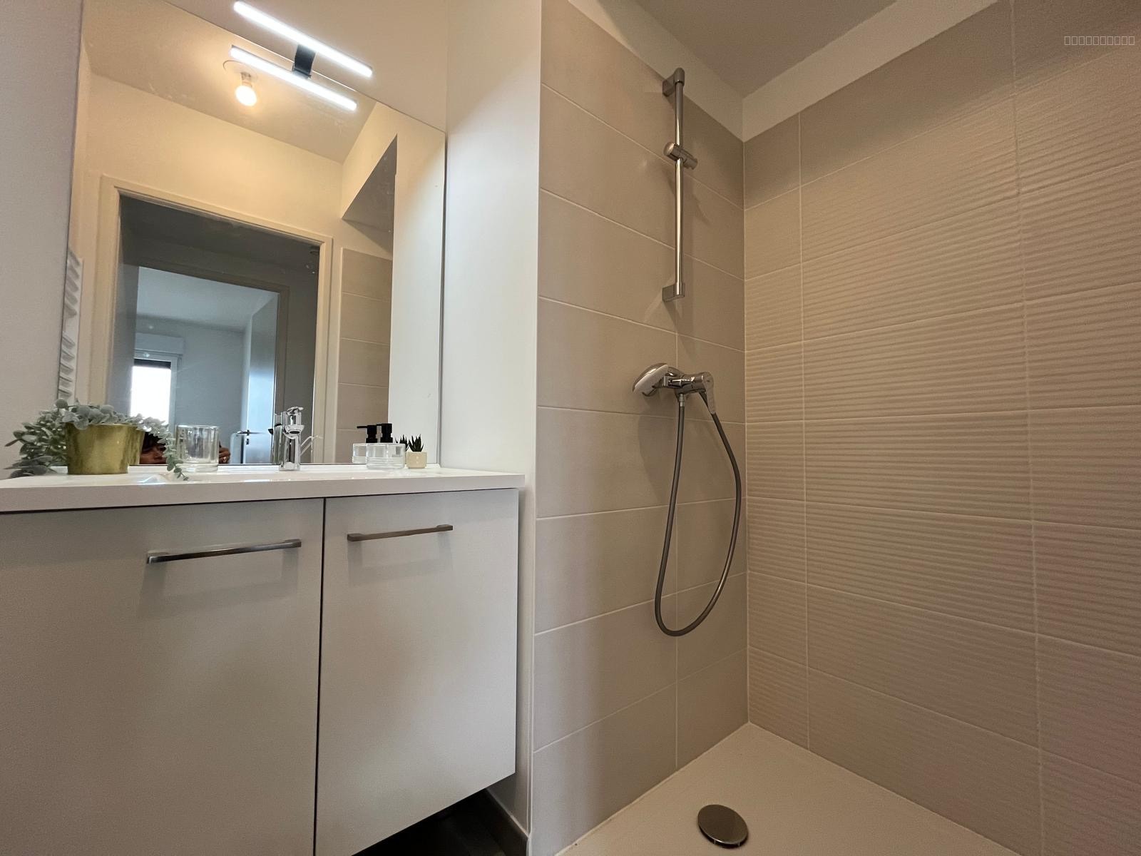 FLOIRAC - Appartement T2 de 60m2 avec terrasses et parking — photo 3
