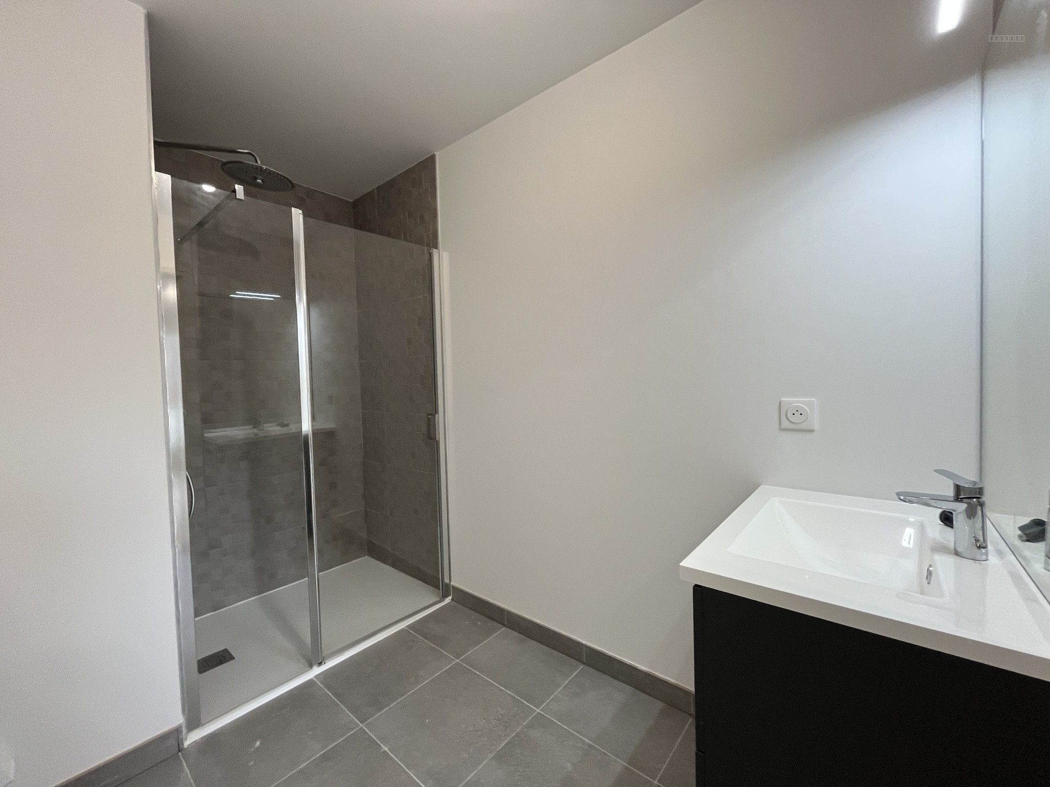 Appartement - 2 pièces - 54m2 + jardin de 40m2 — photo 3