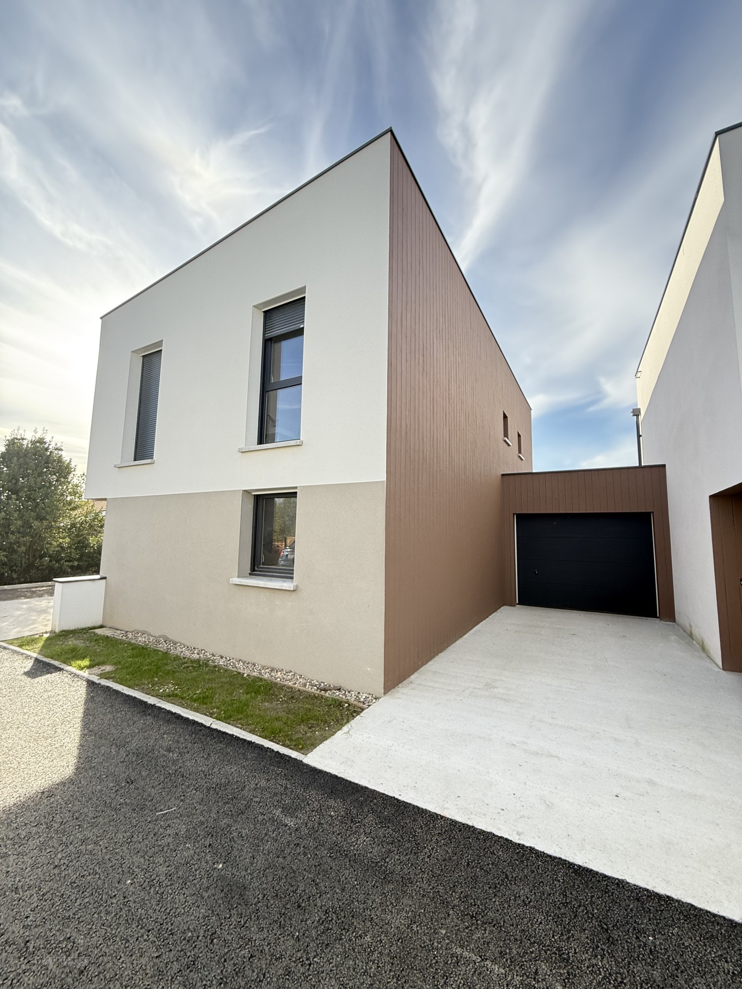 ARTIGUES-PRES-BORDEAUX / Maison neuve T5 avec jardin — photo 6