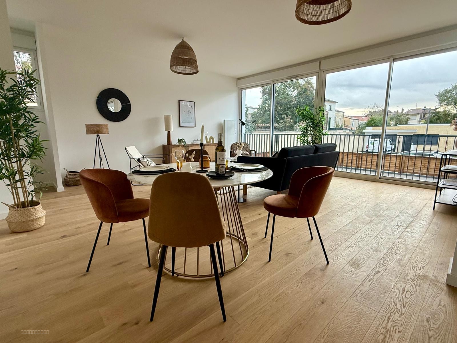 Bordeaux Croix-Blanche   À découvrir : magnifique T4 entièrement rénové ! — photo 4