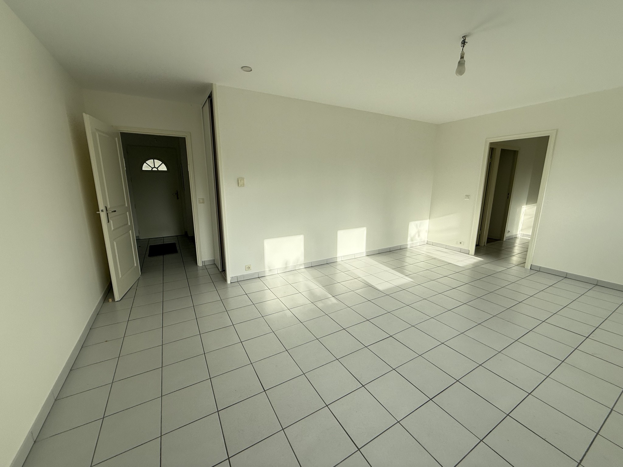 Le Bouscat - T3 lumineux avec parking — photo 3