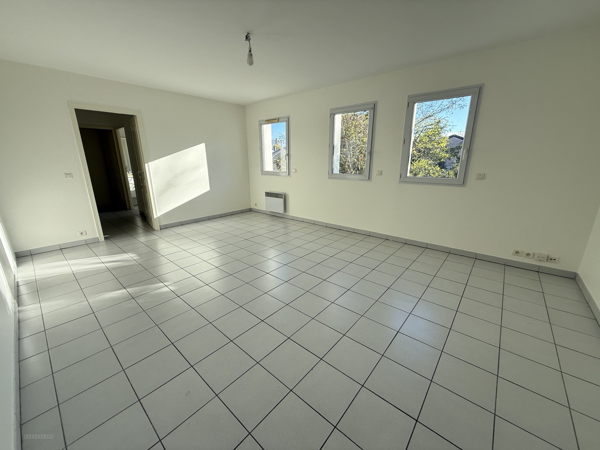Le Bouscat - T3 lumineux avec parking — photo 2