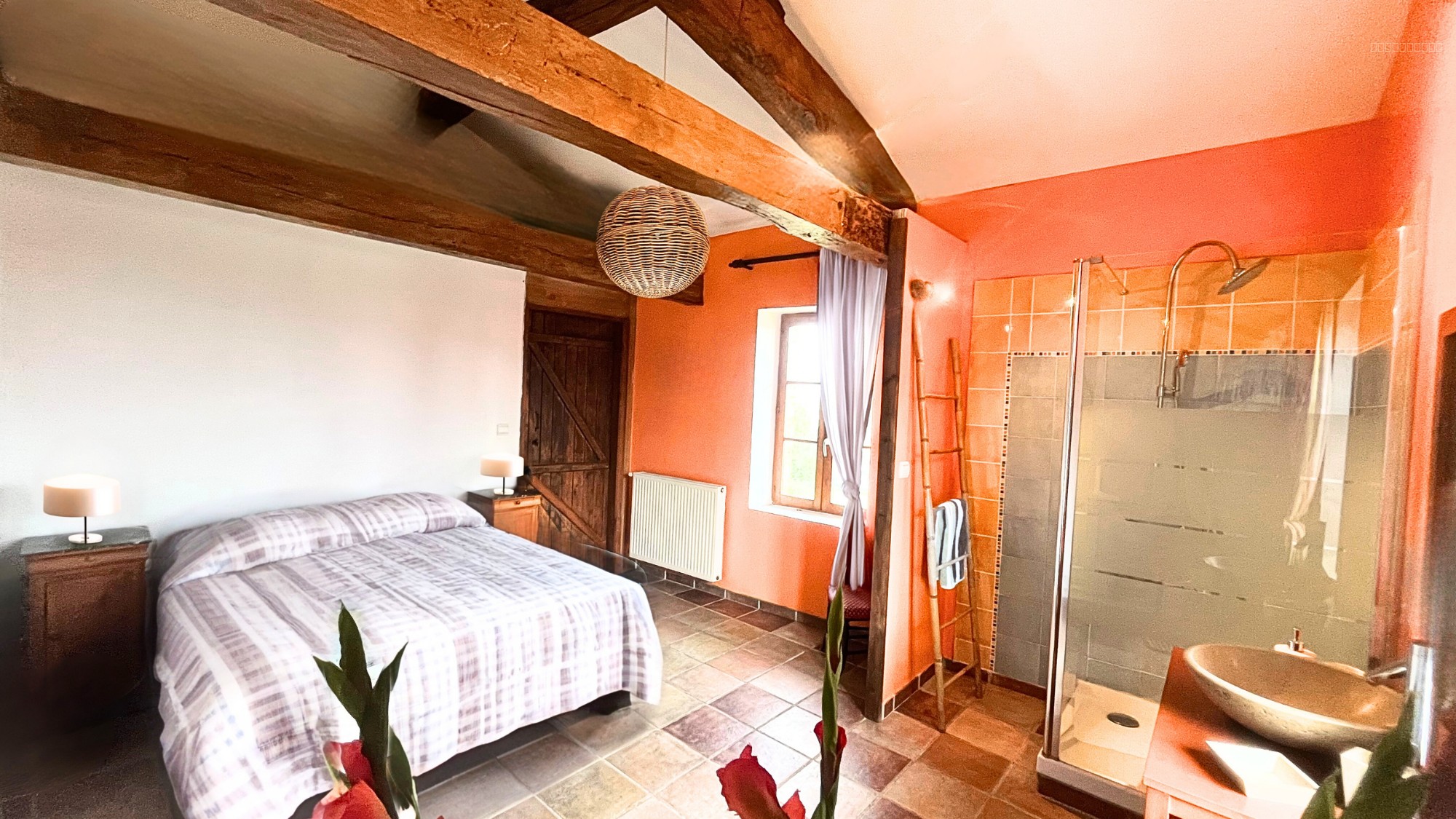 Bâtisse rénovée du XVIIIe siècles avec piscine et chambres d'hôtes — photo 15