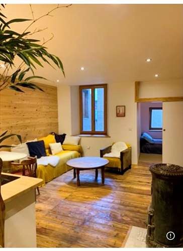 GRAND T4 AVEC STUDIO COIN NUIT ET SES DEUX GRENIERS A RENOVER — photo 9