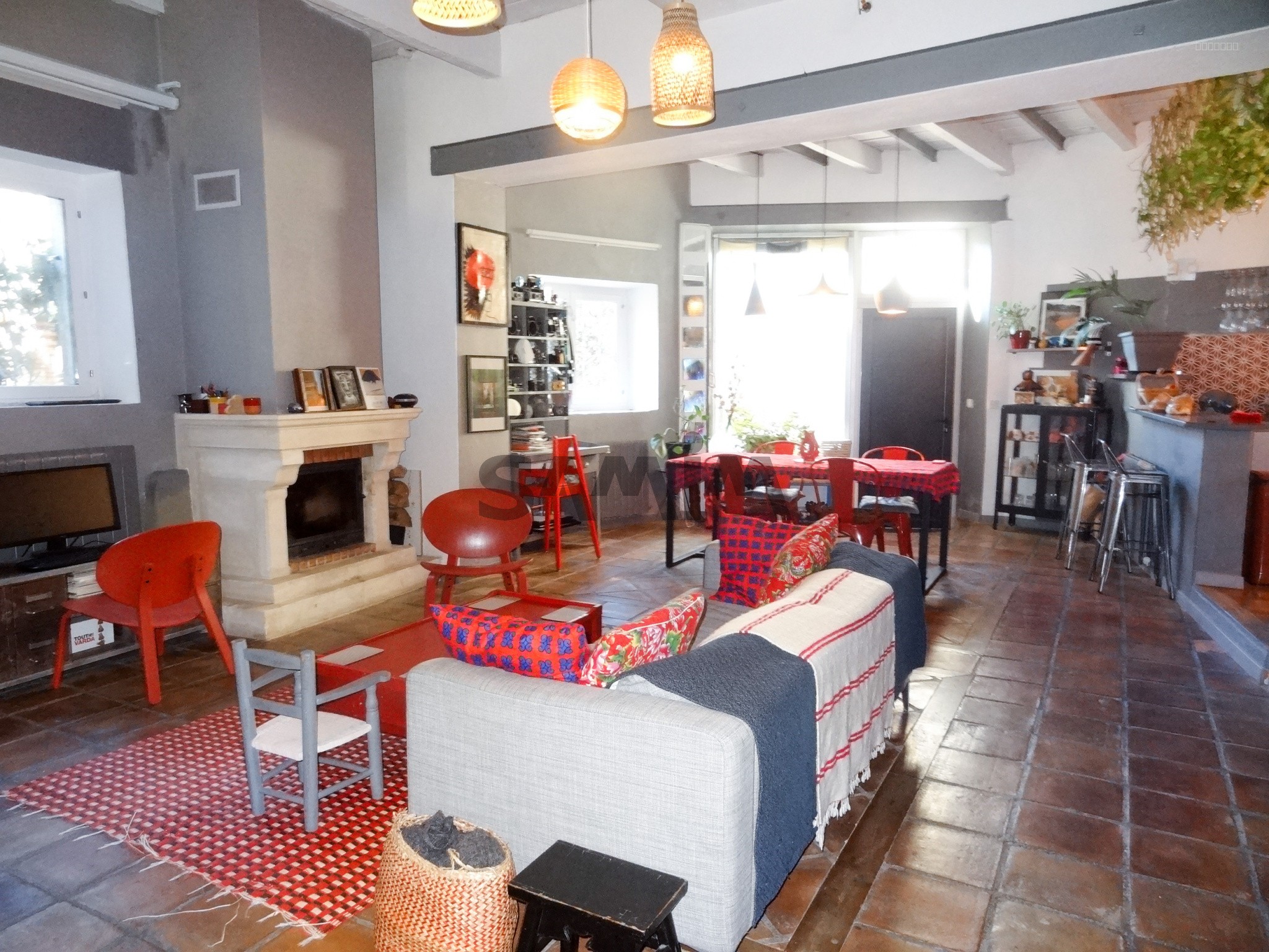 À VENDRE- CHARMANTE MAISON DE VILLAGE AUBAIS- 132m2- TERRASSE- PARKING — photo 3