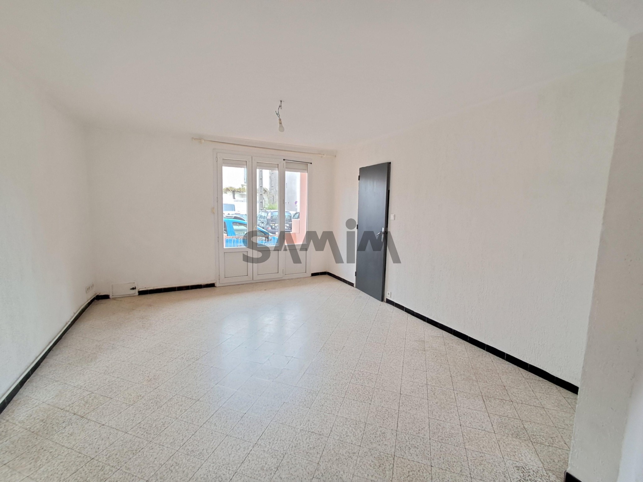 À VENDRE - MAISON DE VILLAGE - SECTEUR SAUVE — photo 4
