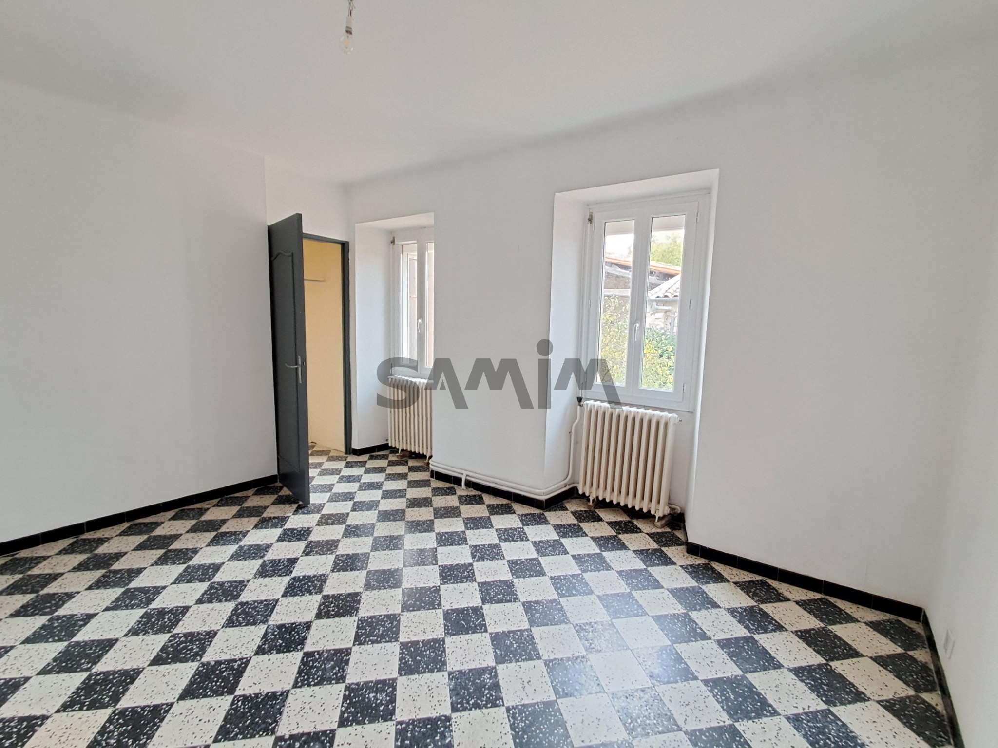 À VENDRE - MAISON DE VILLAGE - SECTEUR SAUVE — photo 6