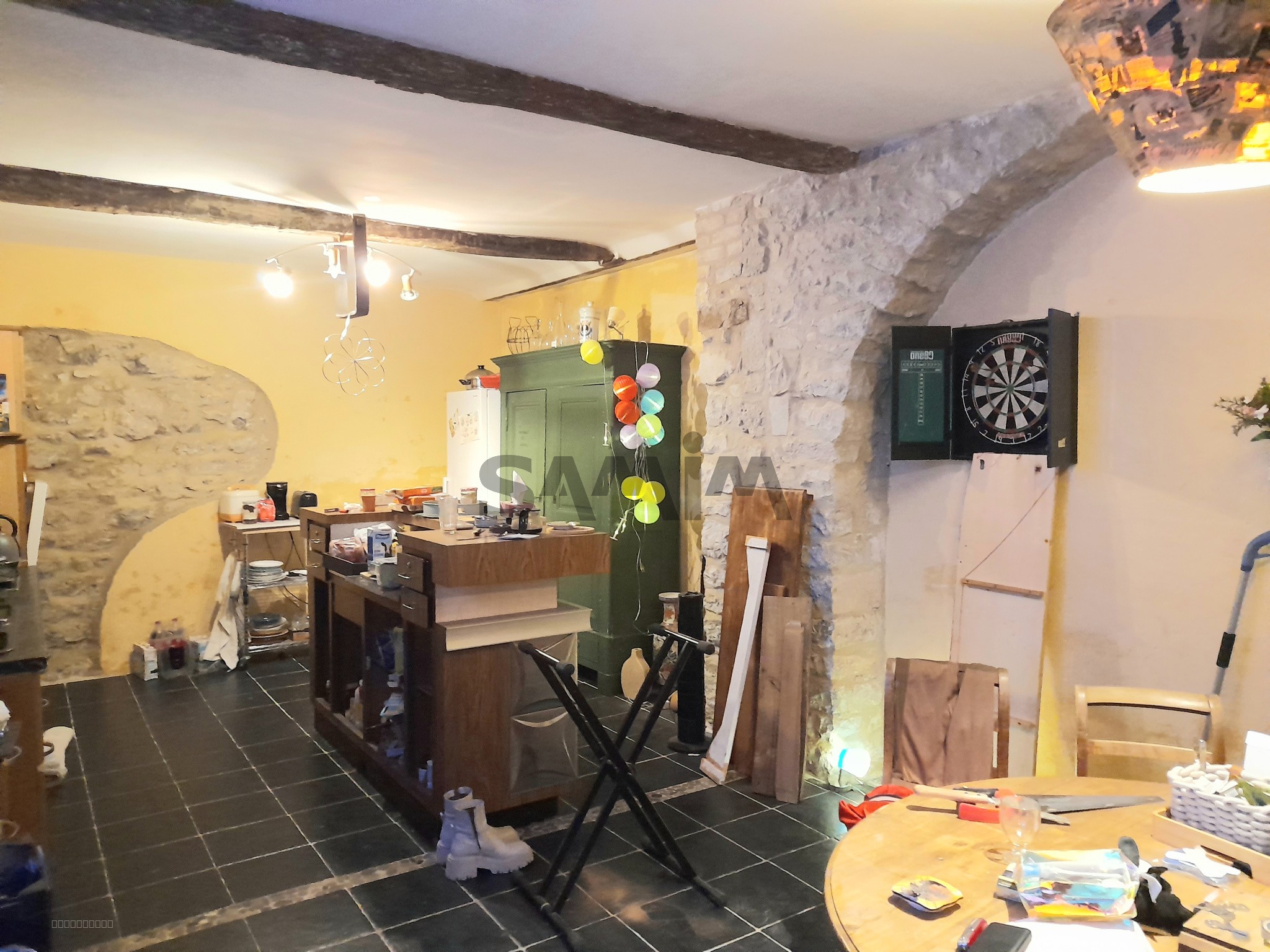 A VENDRE - GRANDE MAISON DE VILLAGE  285 M2 ET SON AGREABLE TERRASSE DE 30 M2 — photo 4