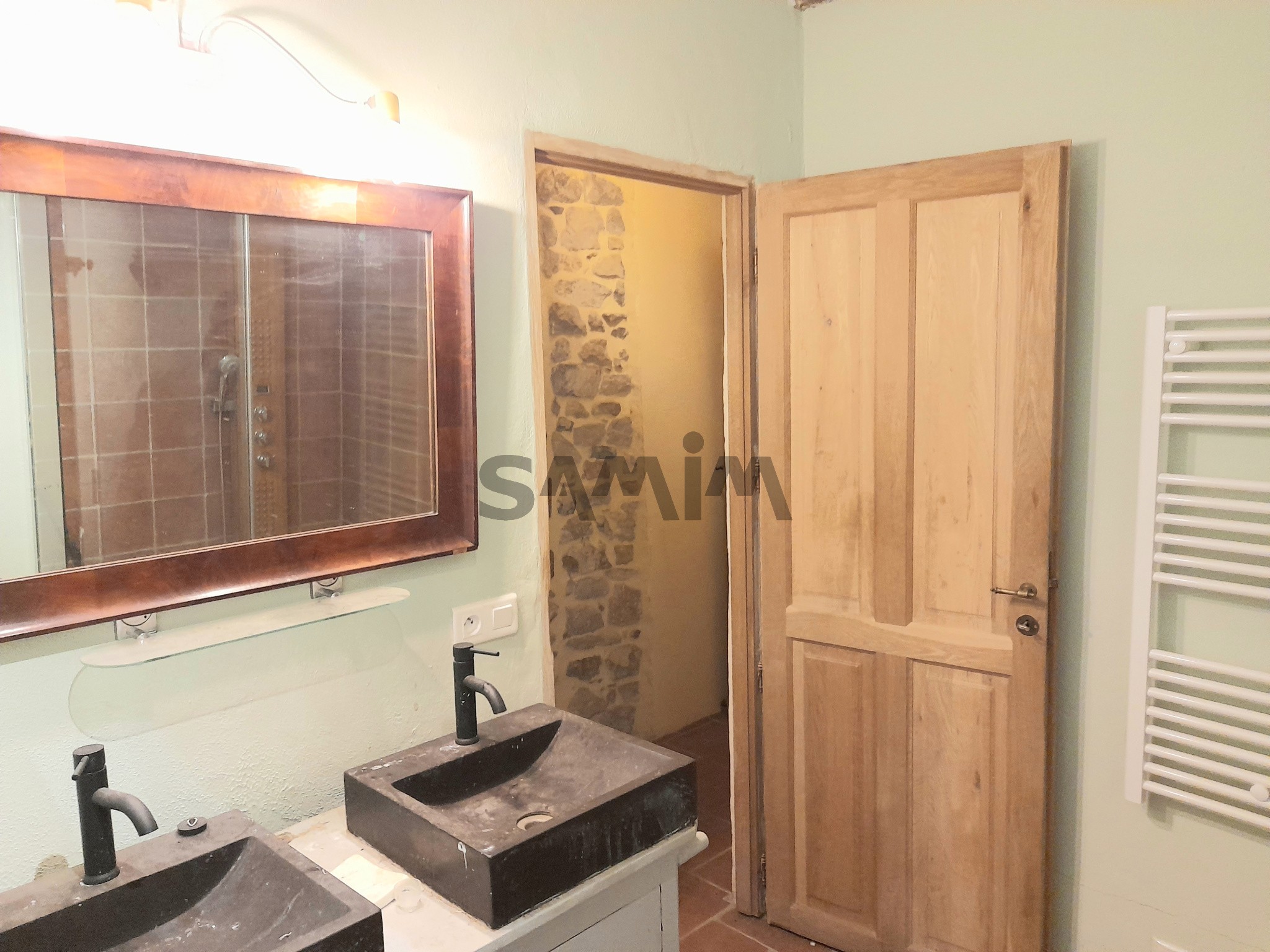 A VENDRE - GRANDE MAISON DE VILLAGE  285 M2 ET SON AGREABLE TERRASSE DE 30 M2 — photo 6