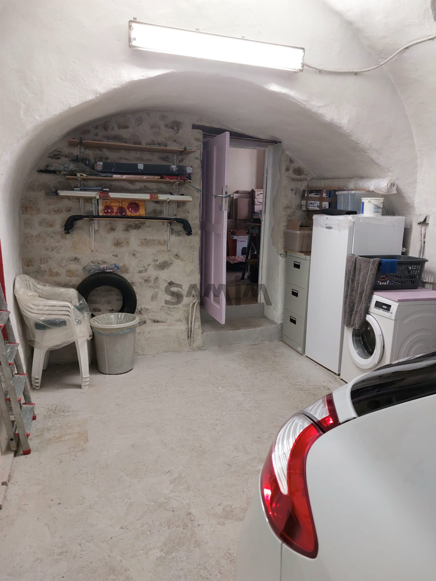 À VENDRE- MAISON DE VILLAGE ENTIÈREMENT RÉNOVÉE - GARAGE - ÉXTERIEURS- ST HIPPOLYTE DU FORT — photo 11