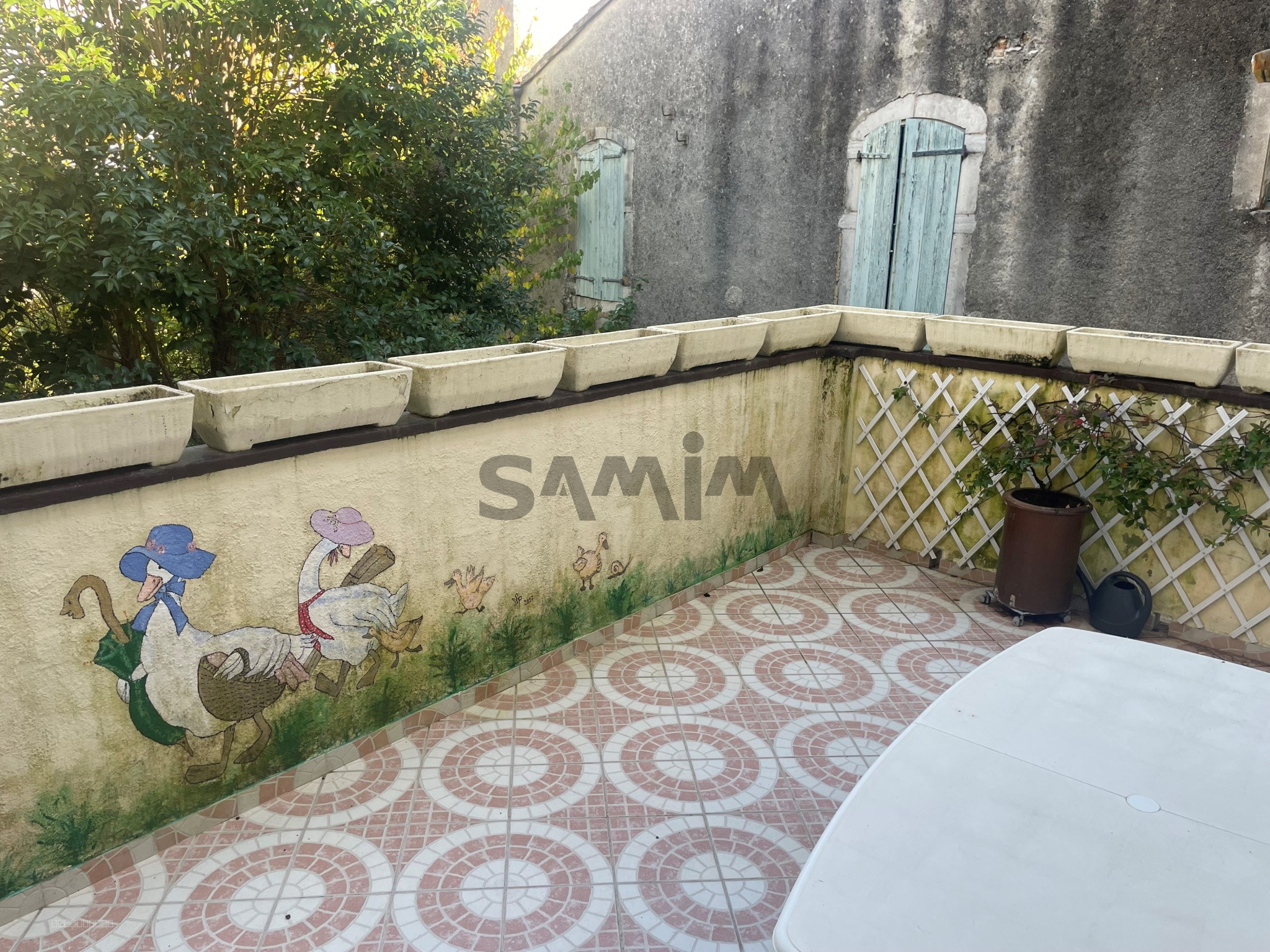 À VENDRE- MAISON DE VILLAGE ENTIÈREMENT RÉNOVÉE - GARAGE - ÉXTERIEURS- ST HIPPOLYTE DU FORT — photo 2