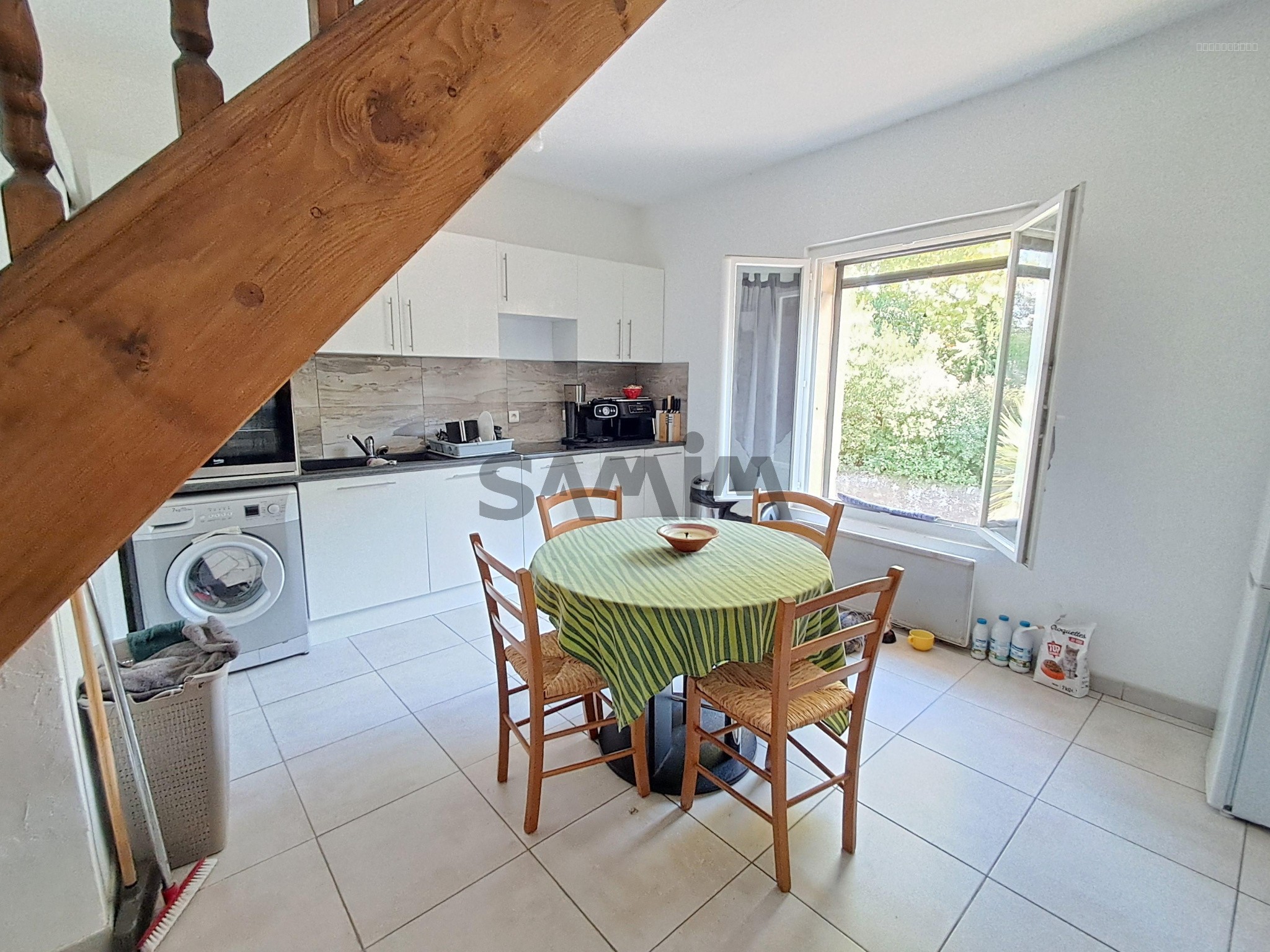 À VENDRE proche SOMMIÈRES- JOLIE MAISON DE VILLAGE AVEC TERRASSE ET GARAGE 100m2-VILLEVIEILLE — photo 17