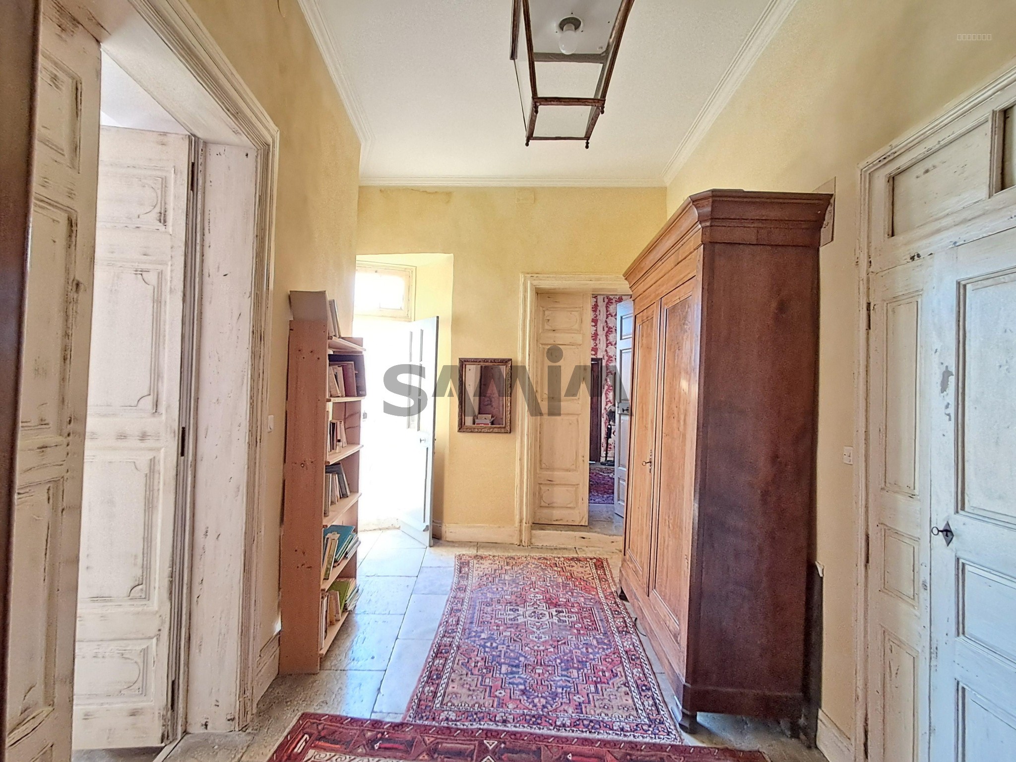 A VENDRE - MAISON HISTORIQUE AVEC PISCINE ET GARAGE - ST GILLES CENTRE HISTORIQUE — photo 15