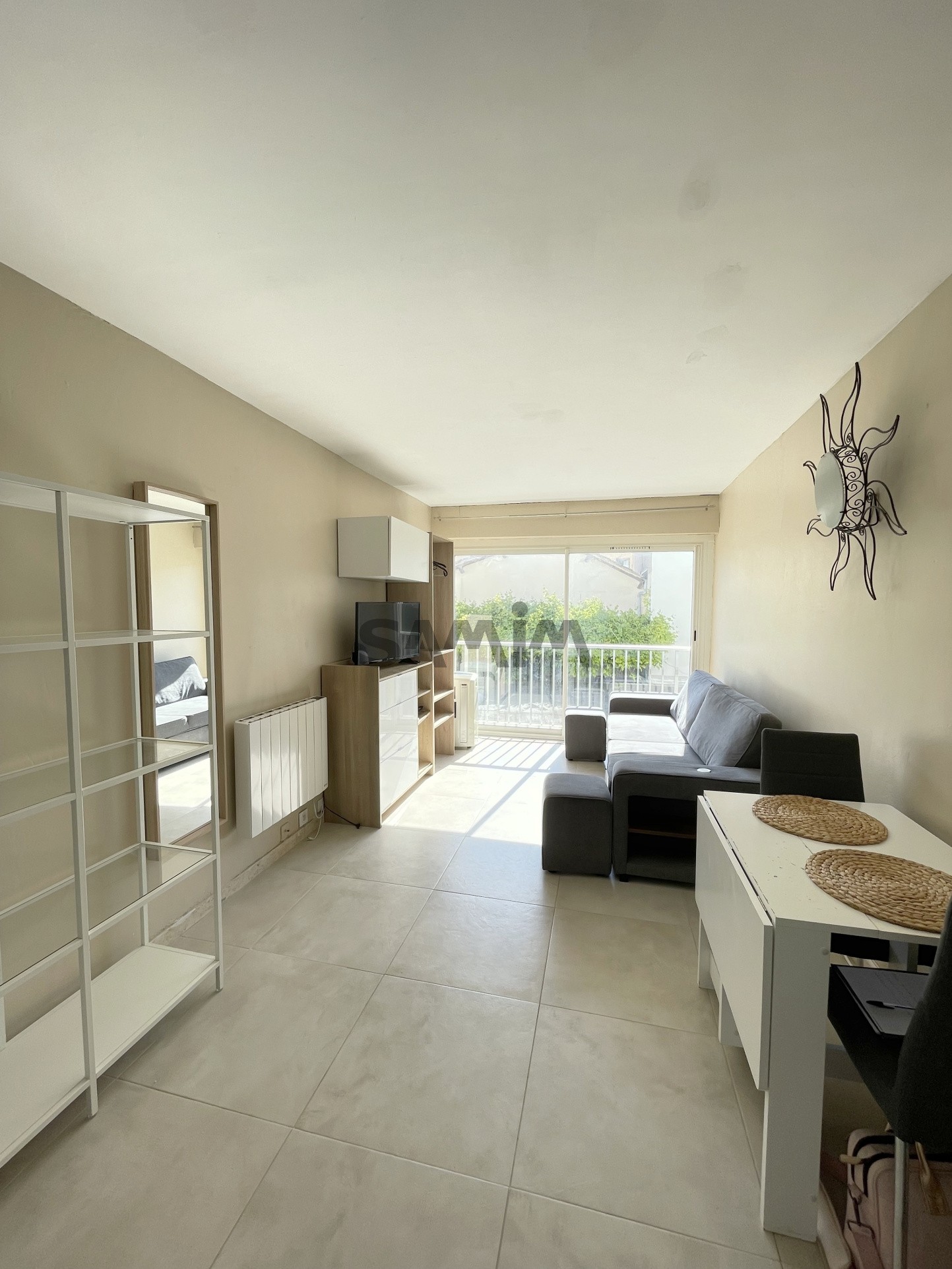 À VENDRE - STUDIO T1 - RIVE DROITE - LE GRAU DU ROI — photo 3