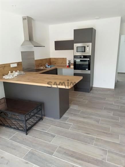 À VENDRE - VILLA T5 DE PLAIN PIED AVEC PISCINE  - CLARENSAC — photo 2