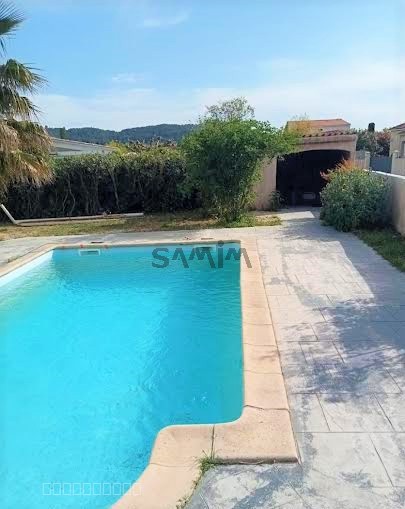 À VENDRE - VILLA T5 DE PLAIN PIED AVEC PISCINE  - CLARENSAC — photo 4