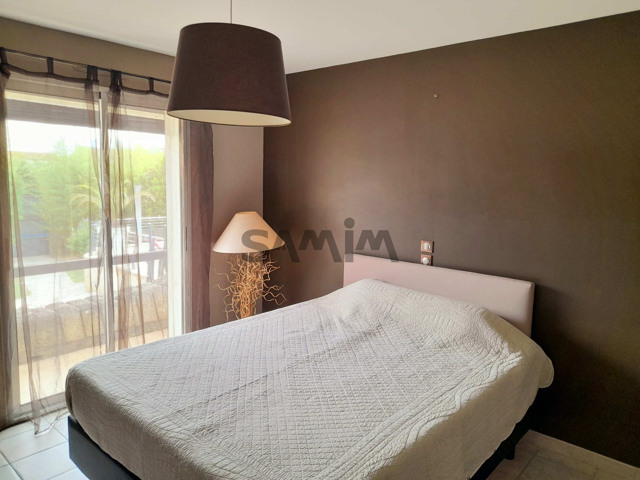 A VENDRE - BELLE VILLA RECENTE AVEC PISCINE ET JARDIN - PROCHE ALES — photo 4