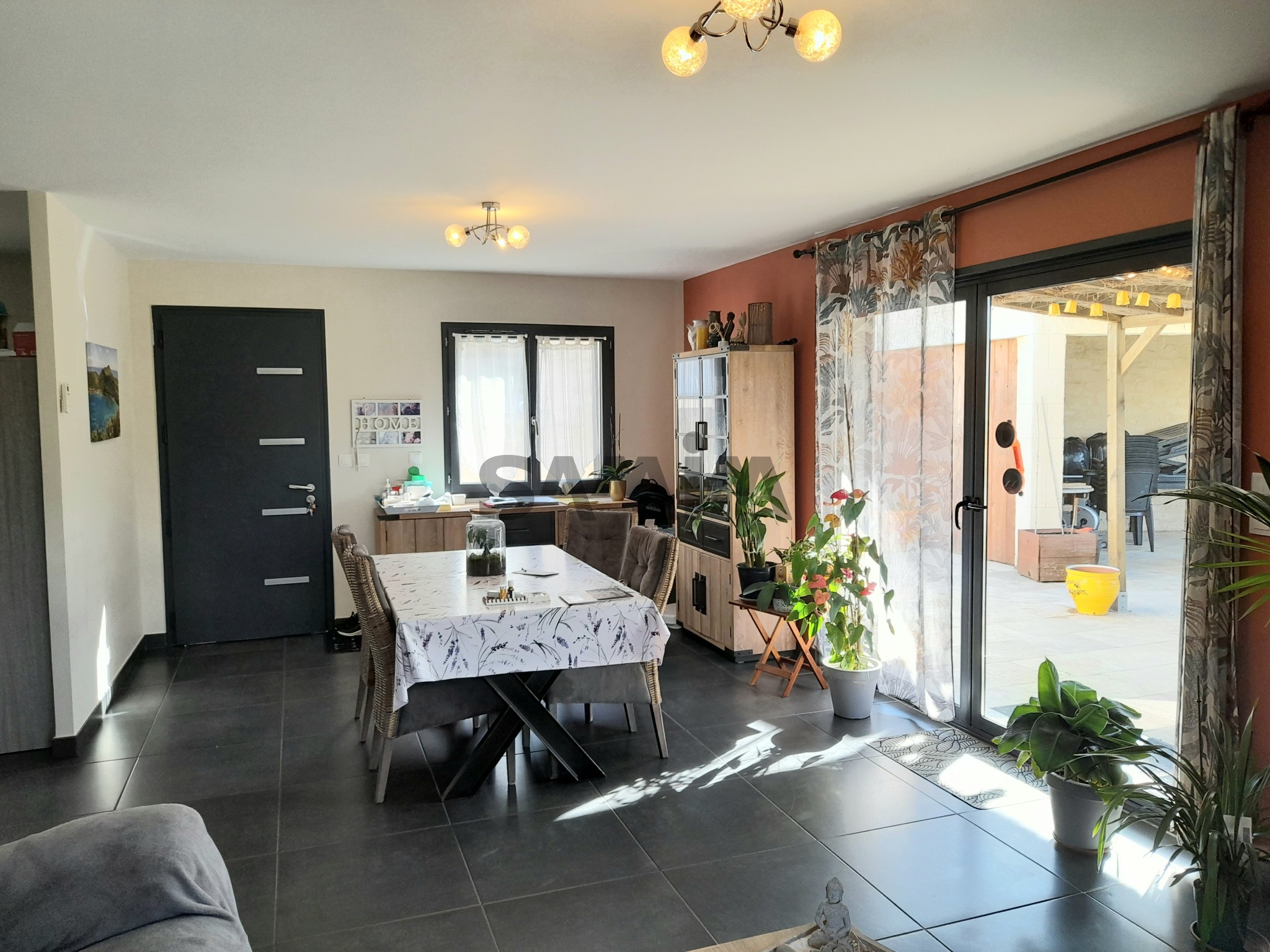 À VENDRE BELLE VILLA CONTEMPORAINE DE 98 M2  AVEC JARDIN ET PISCINE A SAUVE- EXCLUSIVITÉ SAMIM — photo 2