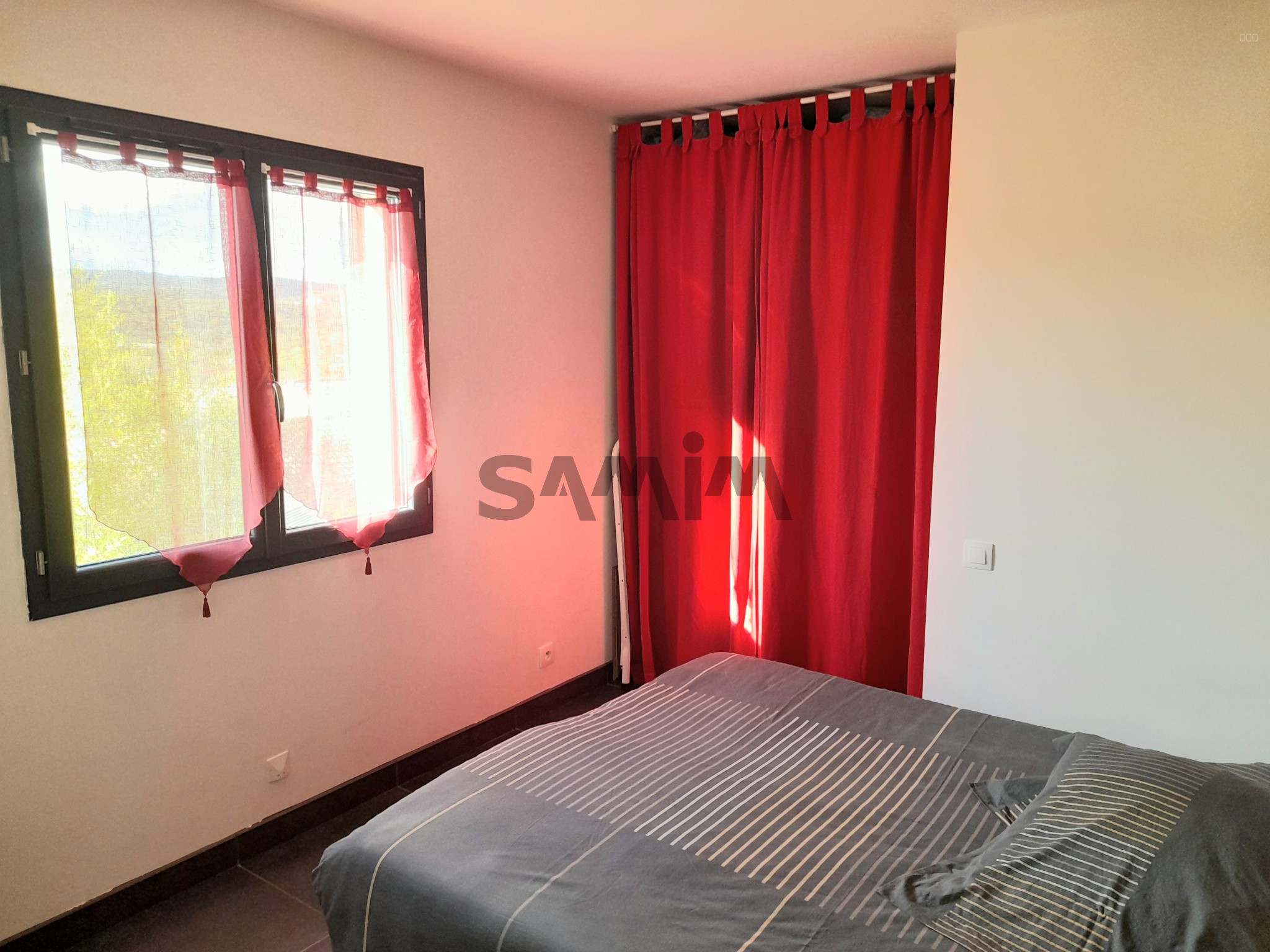 À VENDRE BELLE VILLA CONTEMPORAINE DE 98 M2  AVEC JARDIN ET PISCINE A SAUVE- EXCLUSIVITÉ SAMIM — photo 7
