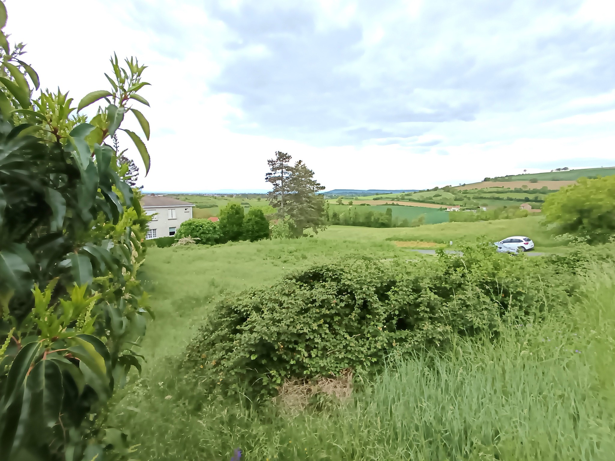 JOLI TERRAIN A BATIR PLAT 1005M2 / VIABILISE / 5min RIOM / PROMPSAT — photo 11