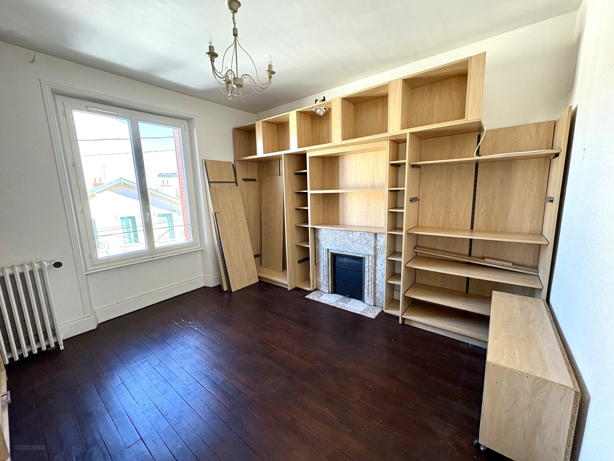 MAISON AVEC CACHET / 4 CHS / 1 BUREAU / TERRASSE / JARDIN / GARAGE / CAVE / HYPER CENTRE / CARREFOUR EUROPE — photo 12