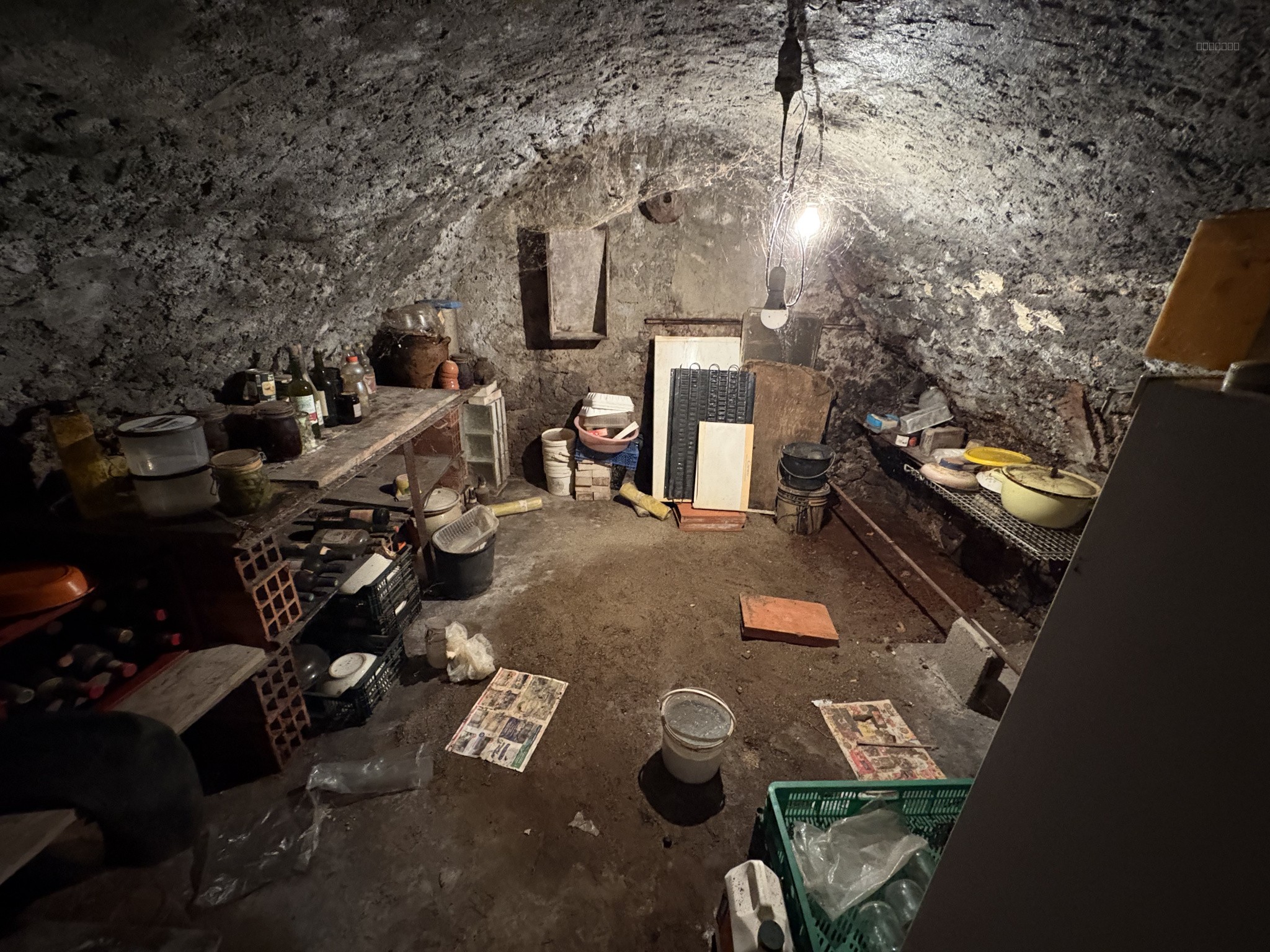 ROMAGNAT / MAISON DE VILLE A RÉNOVER / 3 CHS / GARAGE / ATELIER / JARDIN — photo 13