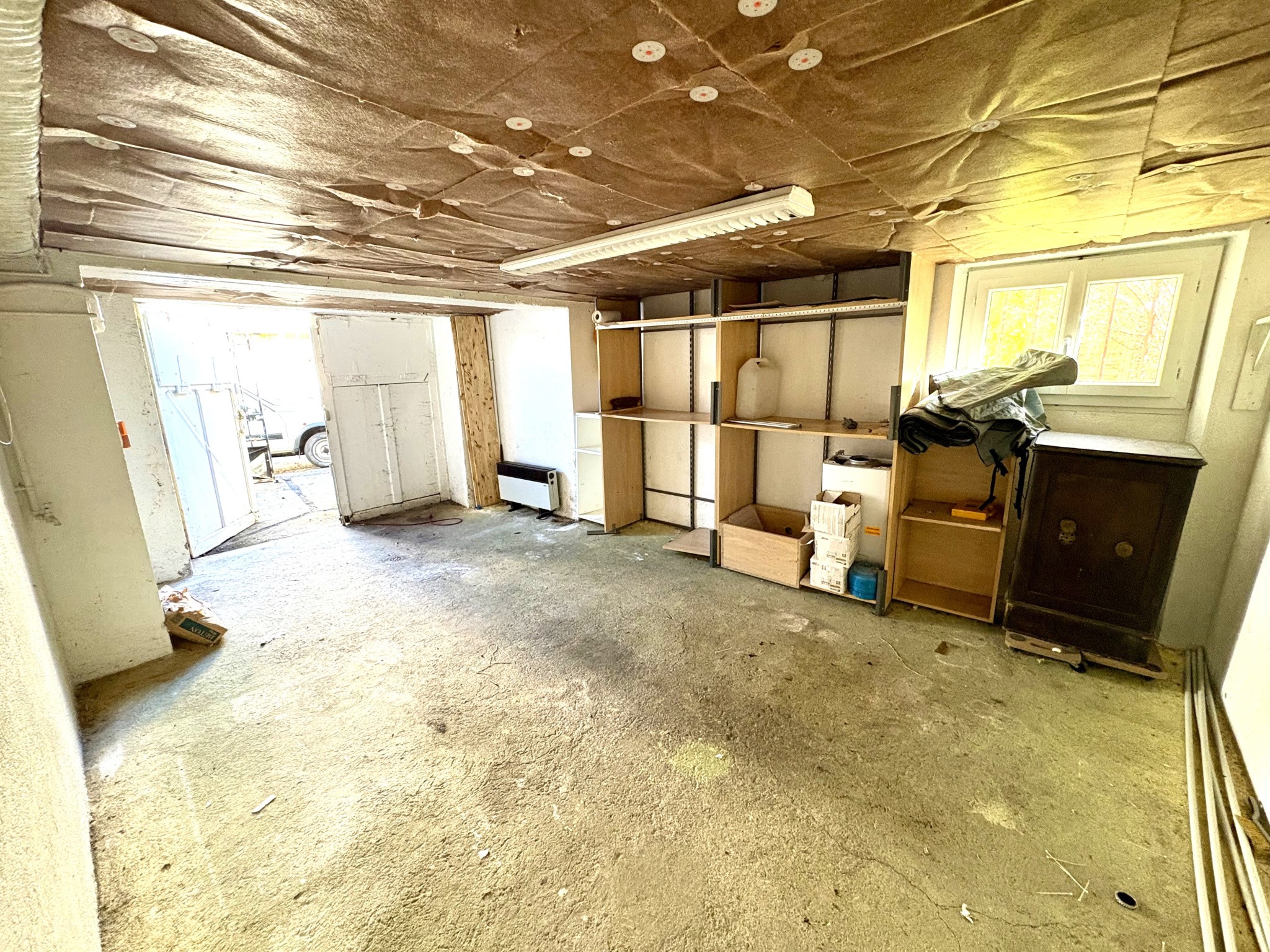MAISON AVEC CACHET / 4 CHS / 1 BUREAU / TERRASSE / JARDIN / GARAGE / CAVE / HYPER CENTRE / CARREFOUR EUROPE — photo 16