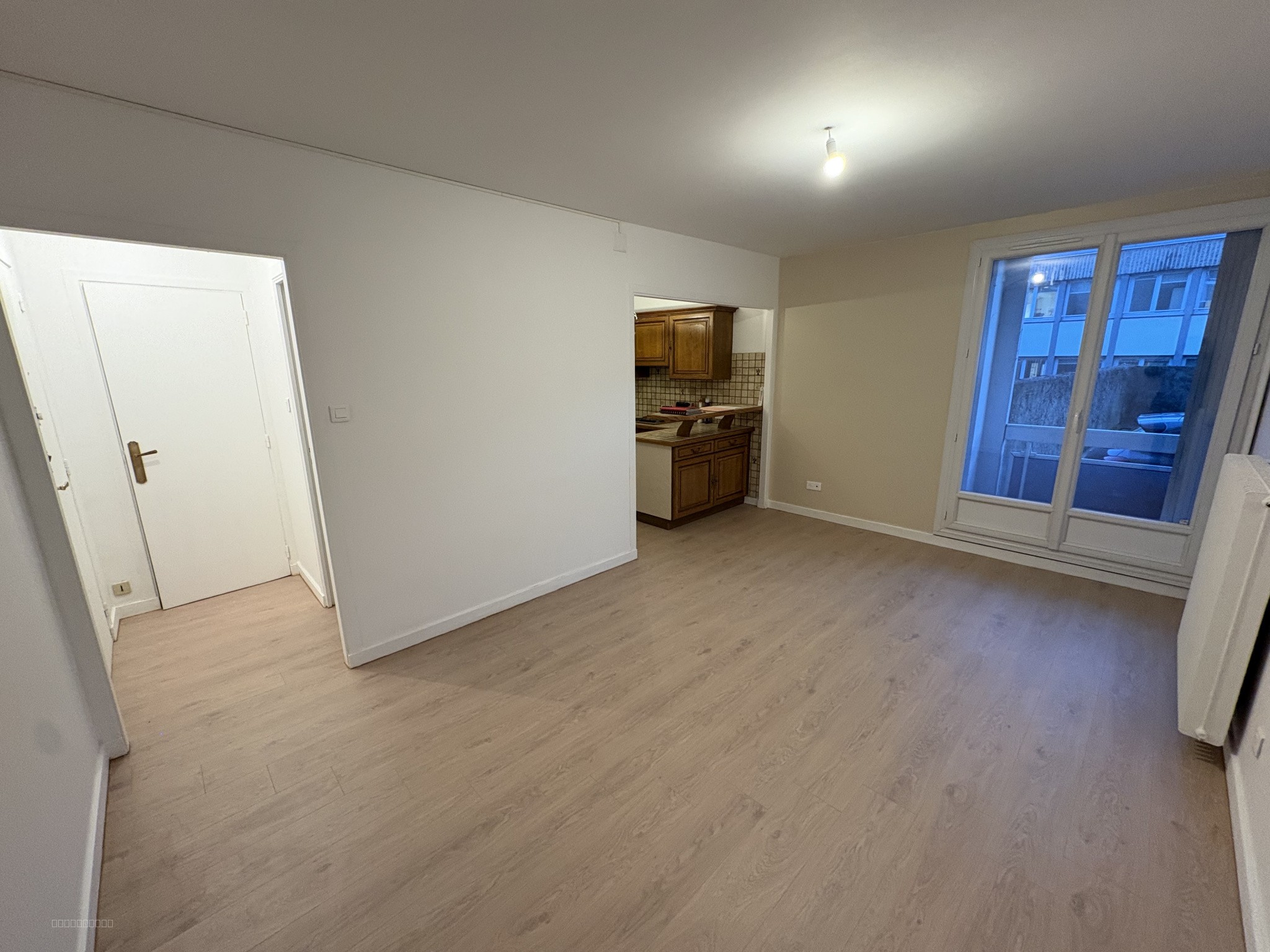 CLERMONT-FERRAND / STUDIO / BALCON / PL DE PK / PLACE DES BUGHES / SAINT-ALYRE — photo 2