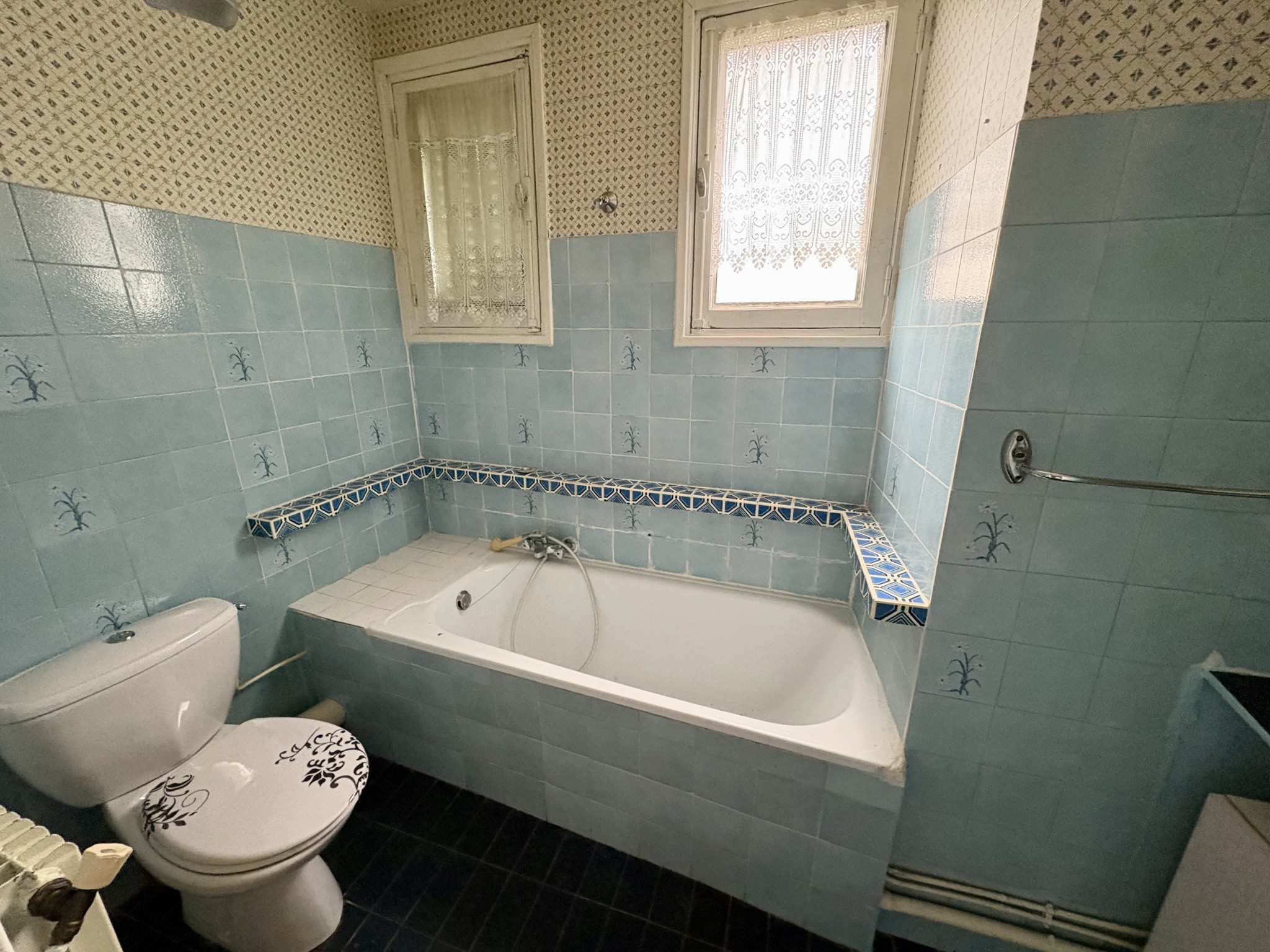 LA ROCHE-BLANCHE / MAISON DE BOURG À RÉNOVER / 4 CHAMBRES / BEAU POTENTIEL / IDÉAL INVESTISSEUR OU AMATEUR DE — photo 8