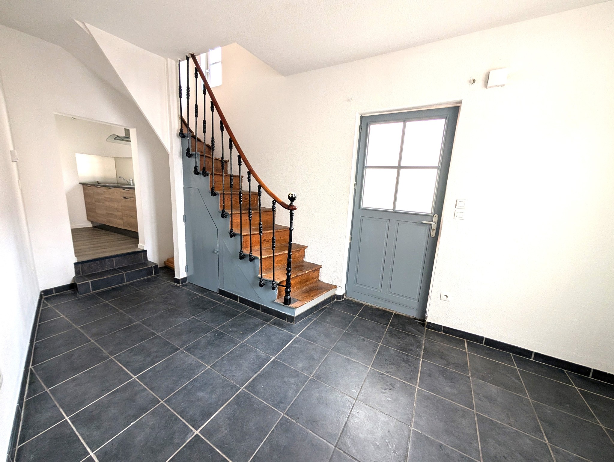 DURTOL / VILLA  / 2 TERRASSES / 5 CHAMBRES / SOUS-SOL / GARAGE / TERRAIN 1 199 m2 — photo 3