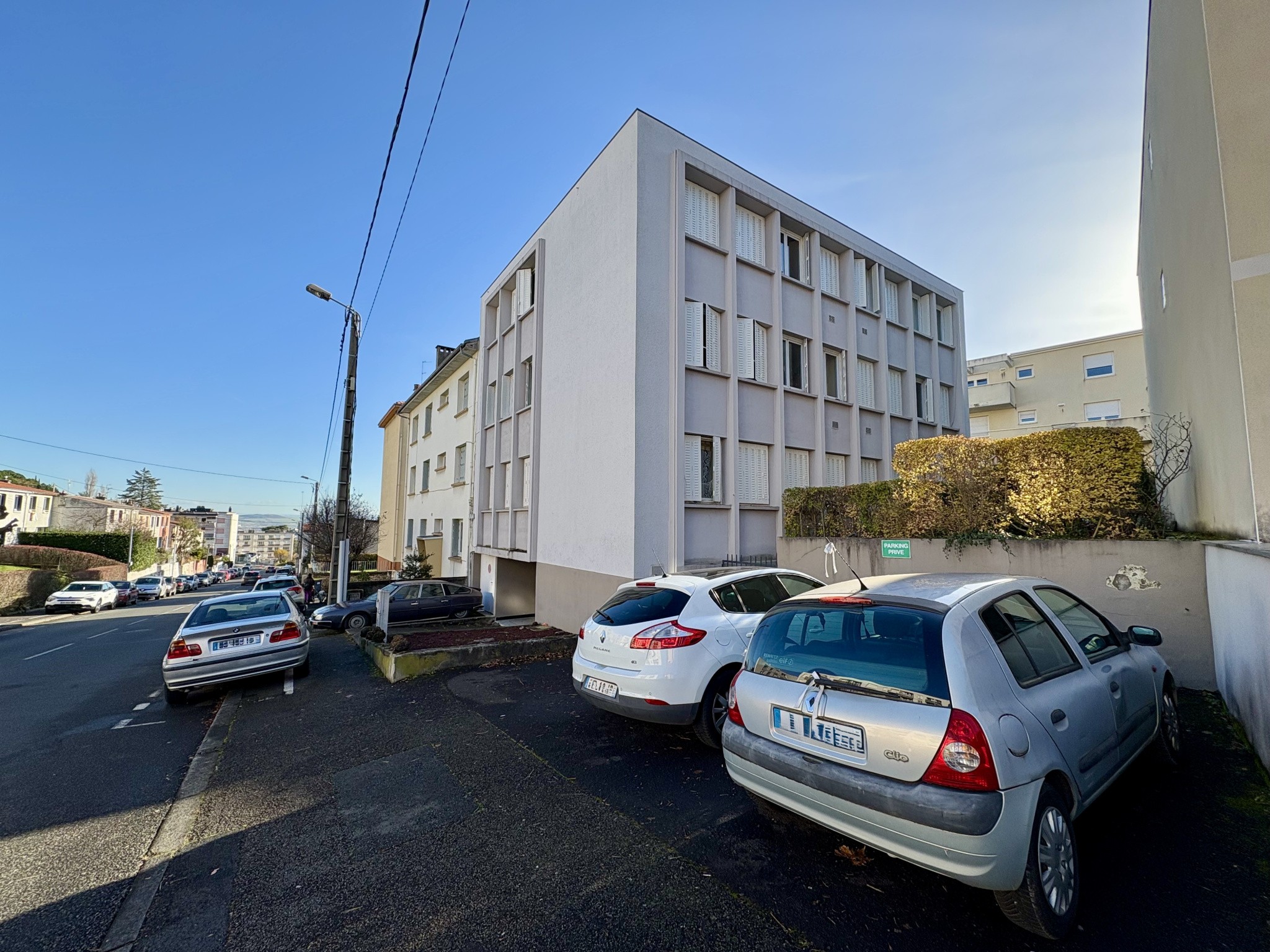 CLERMONT-FERRAND / MONTJUZET / T3 / 2 CHAMBRES / CAVE — photo 10