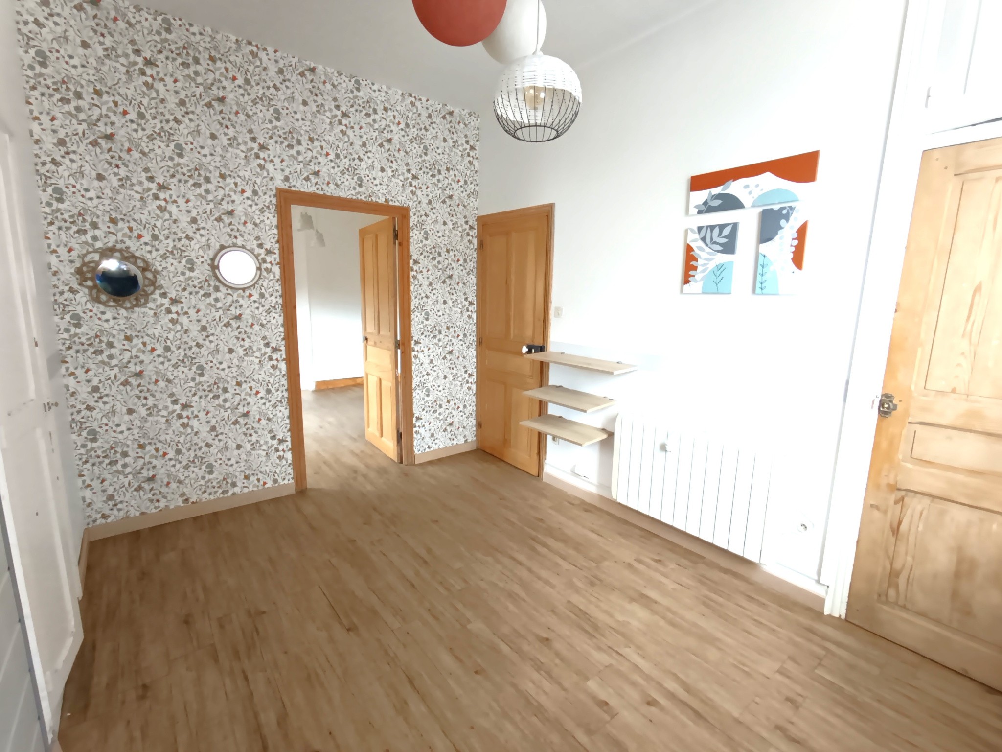 MAISON FAMILIALE 6 PIECES / CHAMALIERES - BEAULIEU / 4 CHAMBRES / CALME / EXTERIEUR ENSOLEILLE — photo 8