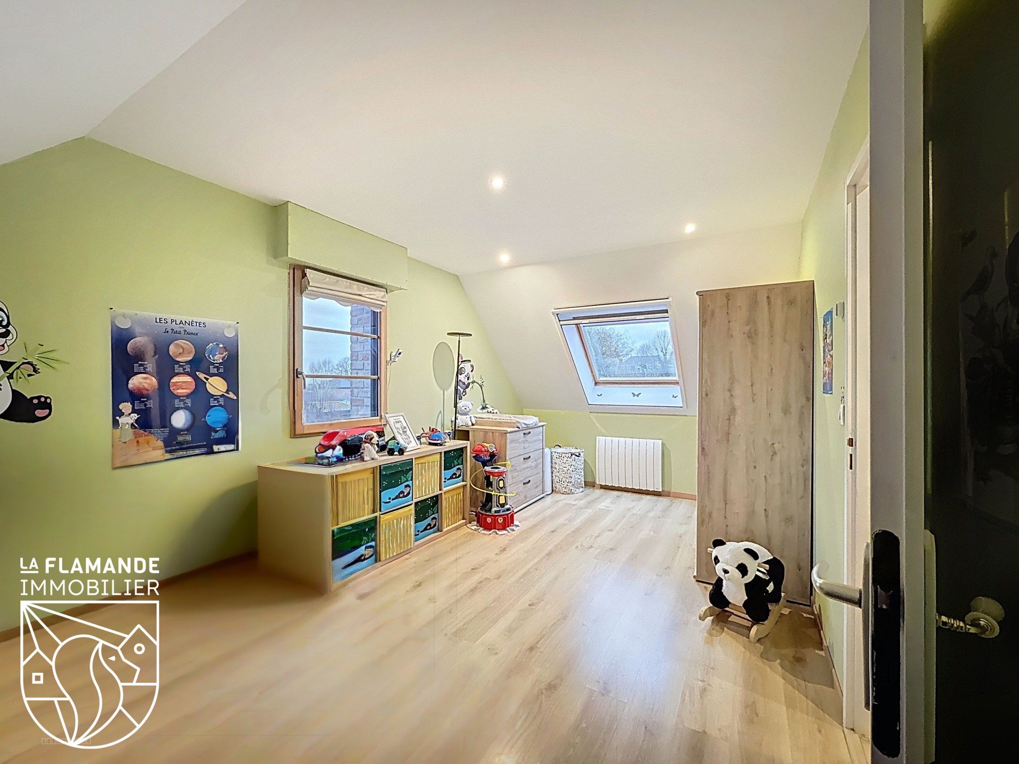 Maison familiale avec jardin et garage à PRADELLES — photo 10