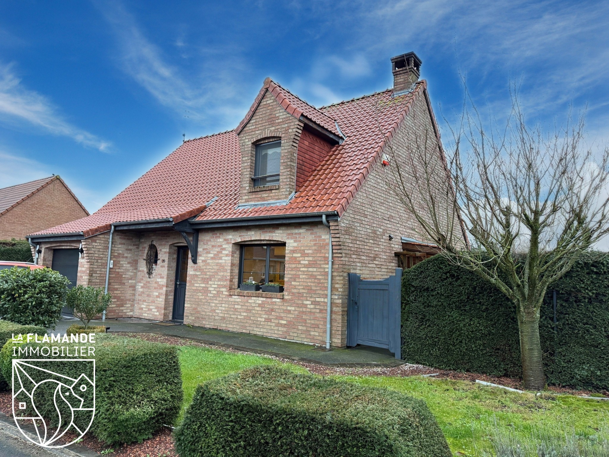 Maison familiale avec jardin et garage à PRADELLES — photo 2