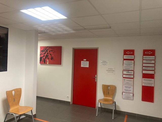 Opportunité d'investissement   Local professionnel avec 8 lots à vendre — photo 14